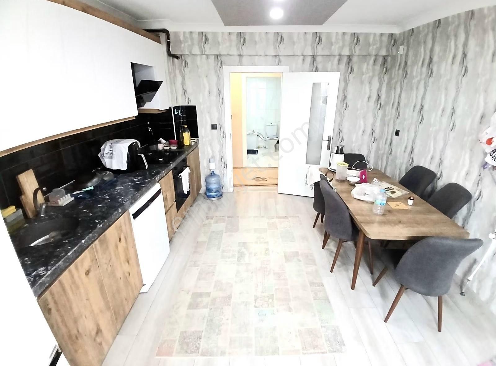 Fevzi Çakmak Mahallesi_kombi Petek Full Yapılı_katta 3+1 Daire