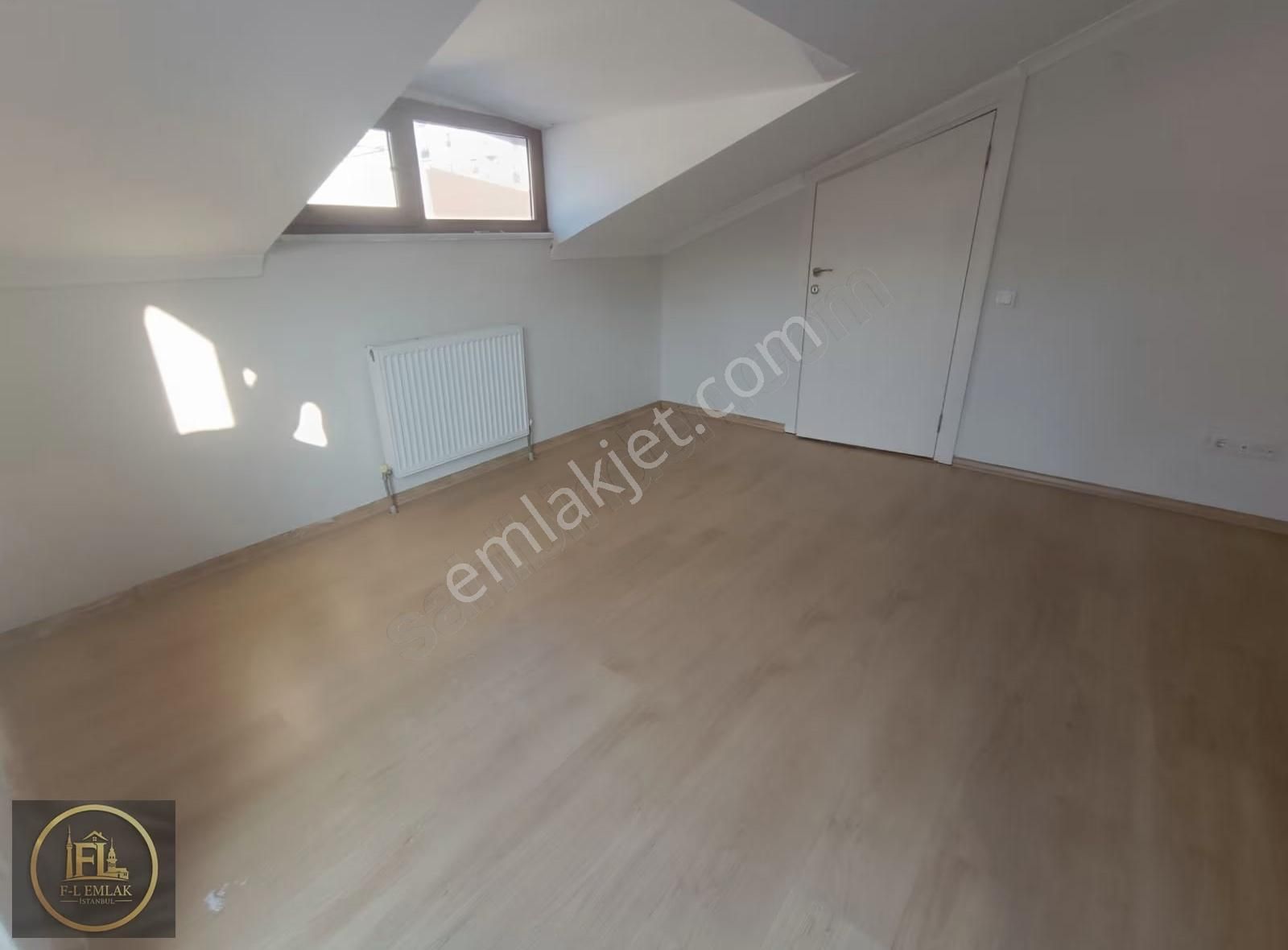 F-l Emlaktan Cumhuriyette Yeni Binada Bakımlı Dulexs - Görsel 19