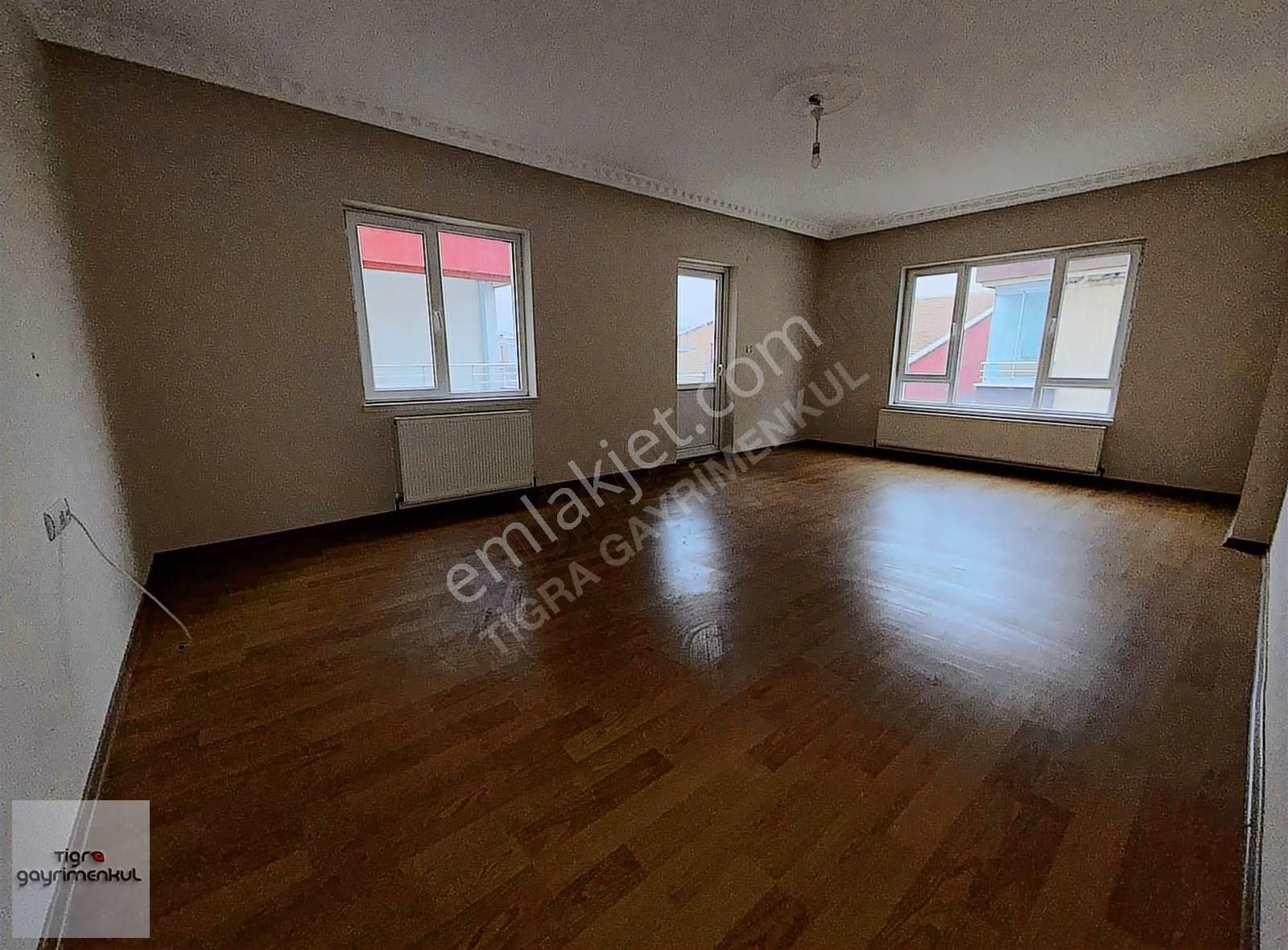 ▄tigra▄doğukent Cd Yakını İskanlı 3+1 Daire - Görsel 21