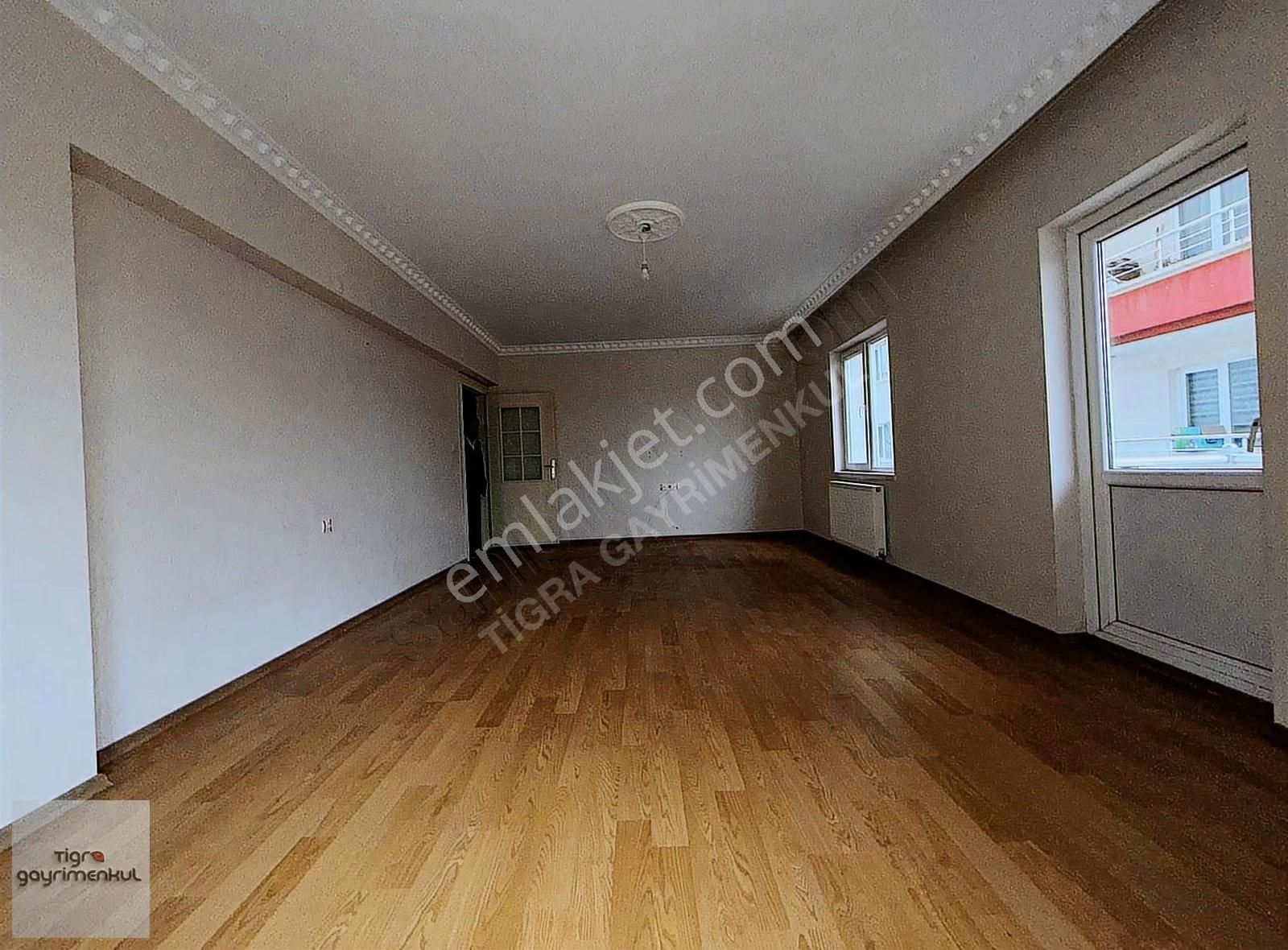 ▄tigra▄doğukent Cd Yakını İskanlı 3+1 Daire - Görsel 2