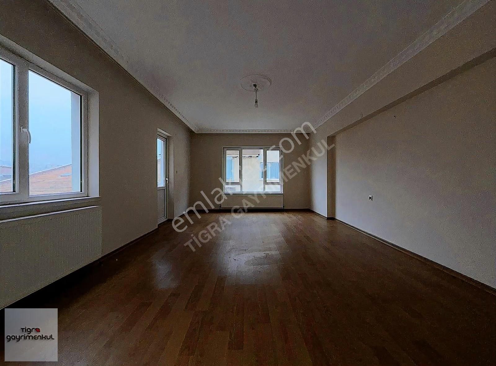 ▄tigra▄doğukent Cd Yakını İskanlı 3+1 Daire - Görsel 3