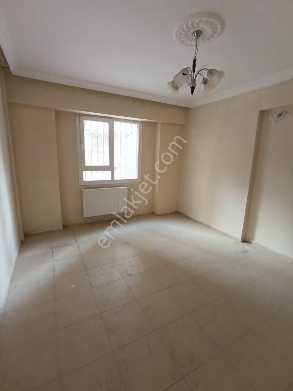 Uygun Emlak'tan Araba Fiyatına Karaköprü'de Satılık Daire - Görsel 3