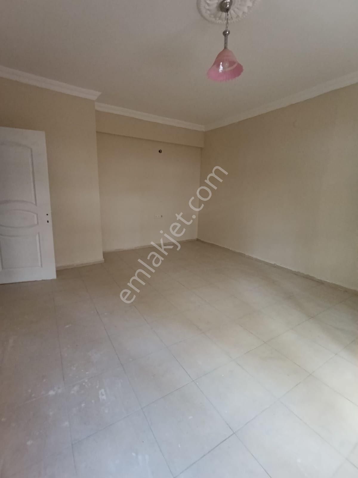 Uygun Emlak'tan Araba Fiyatına Karaköprü'de Satılık Daire - Görsel 12