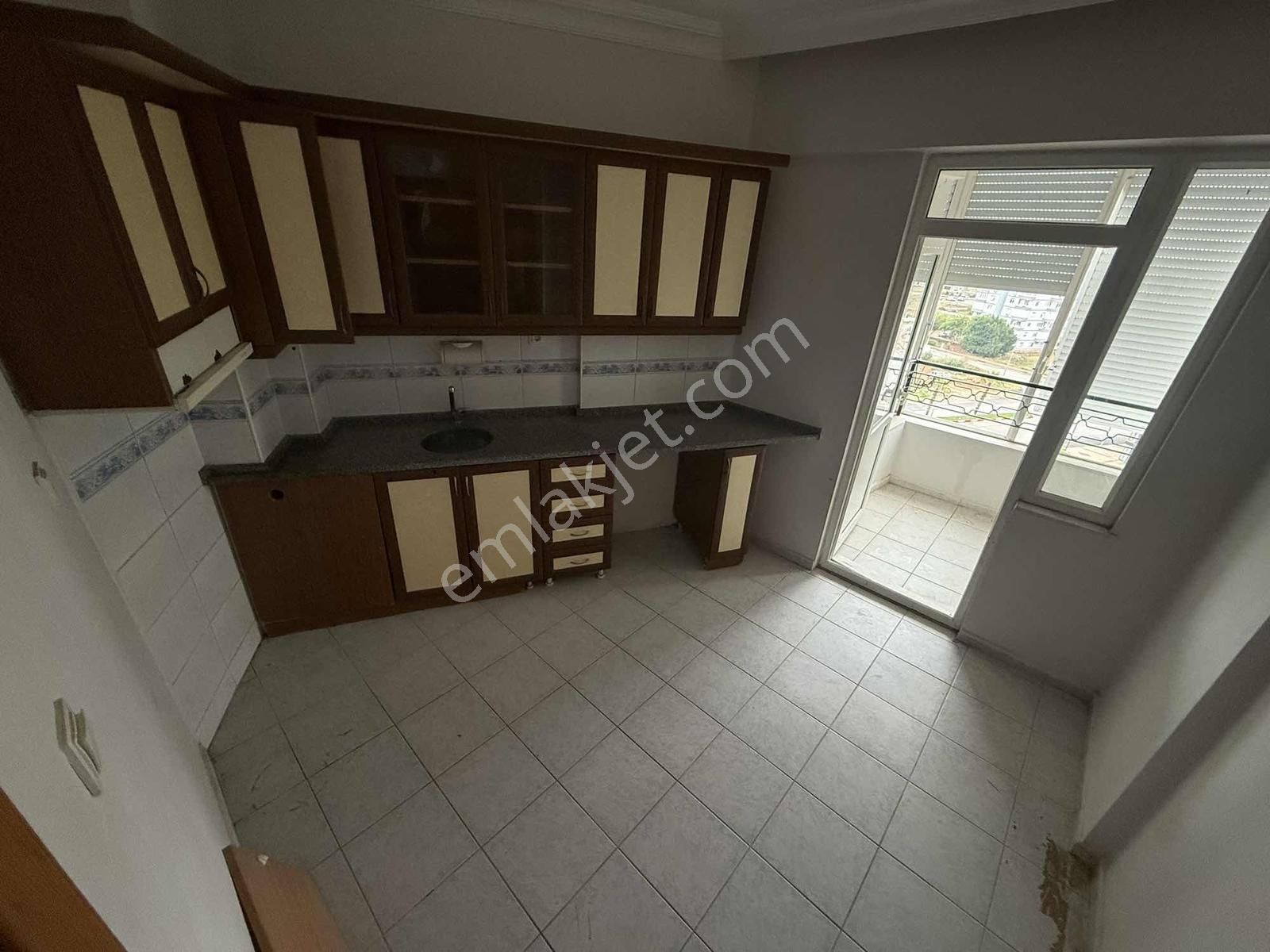 Varsak Aydoğmuş Mah Site İçi Geniş Ara Kat 3+1 - Görsel 3