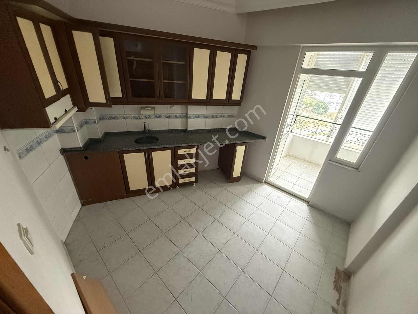 Varsak Aydoğmuş Mah Site İçi Geniş Ara Kat 3+1 - Görsel 6