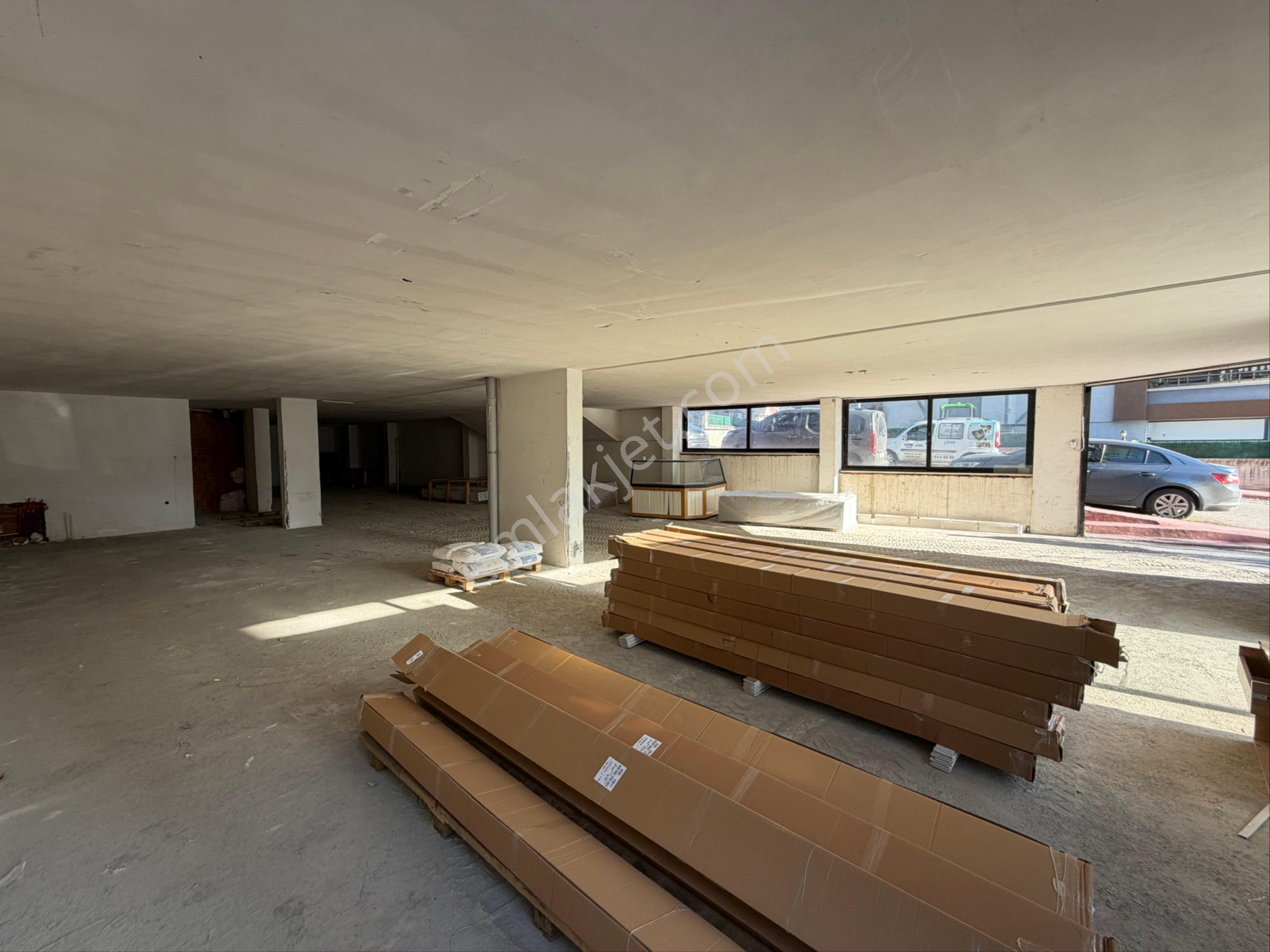Evim-nur’dan Derebahçe Mh 650m2 Cadde Üzeri Tabela Değeri Yüksek Kiralık Dükkan - Görsel 17