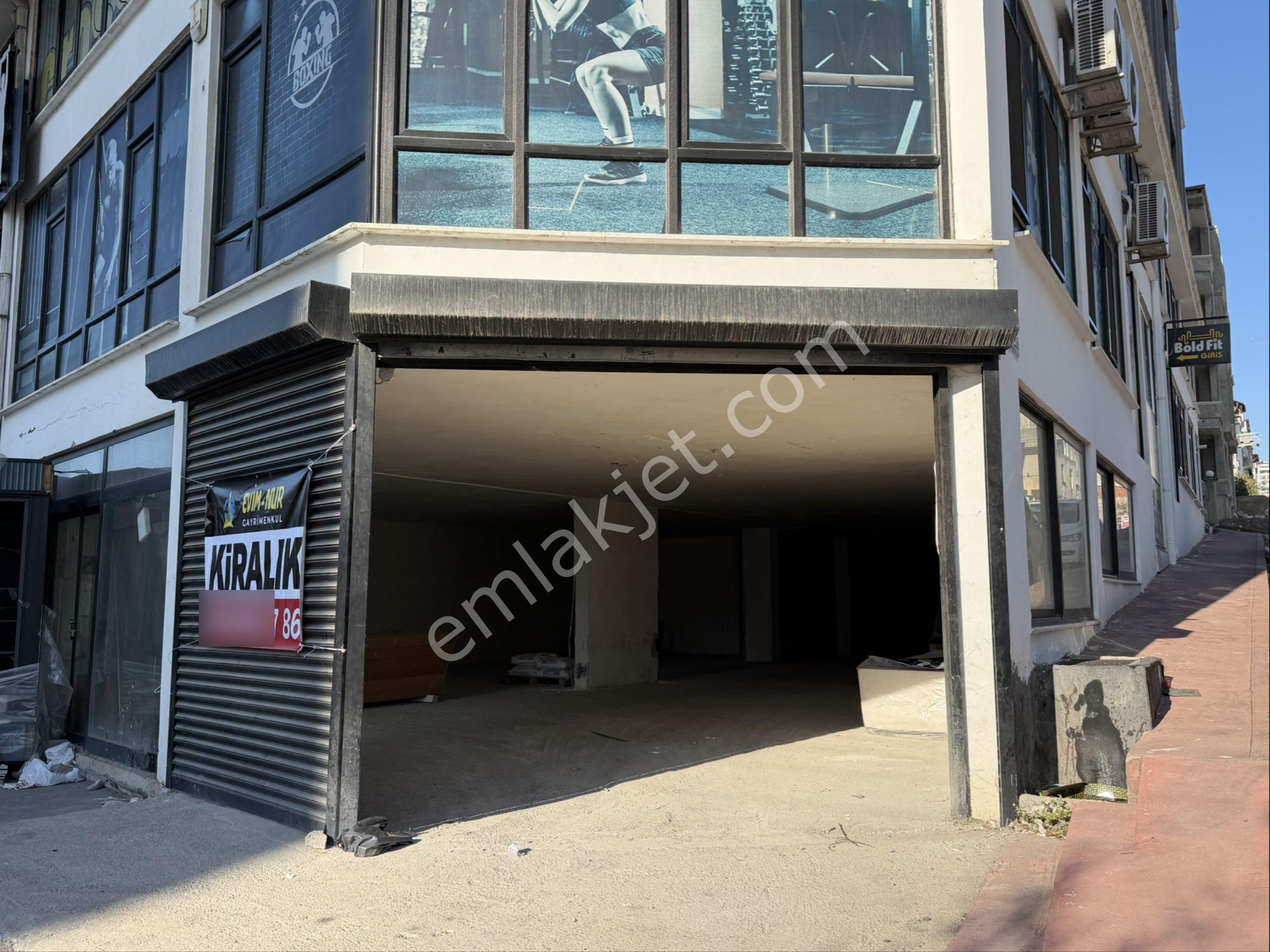 Evim-nur’dan Derebahçe Mh 650m2 Cadde Üzeri Tabela Değeri Yüksek Kiralık Dükkan