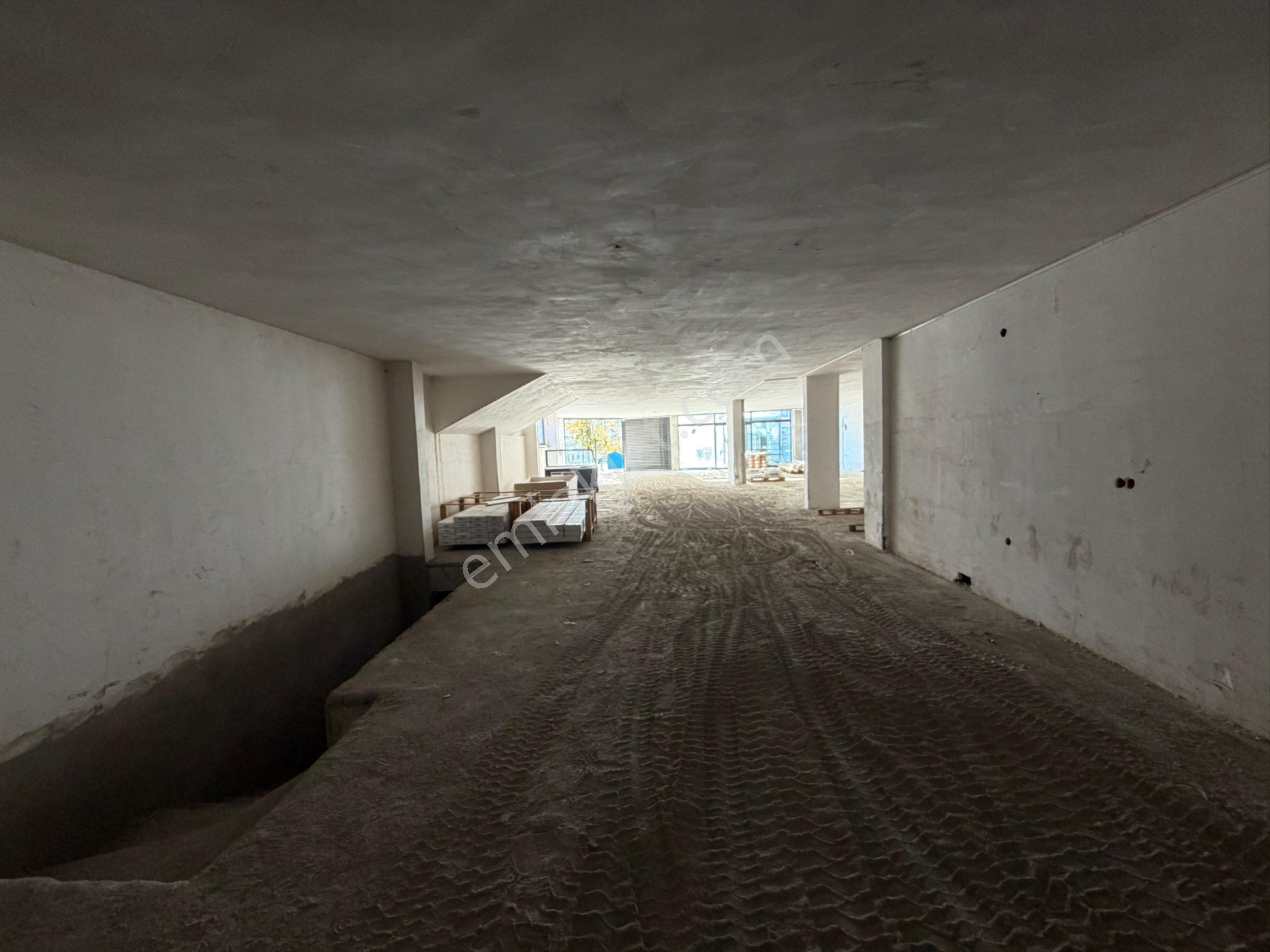 Evim-nur’dan Derebahçe Mh 650m2 Cadde Üzeri Tabela Değeri Yüksek Kiralık Dükkan - Görsel 20