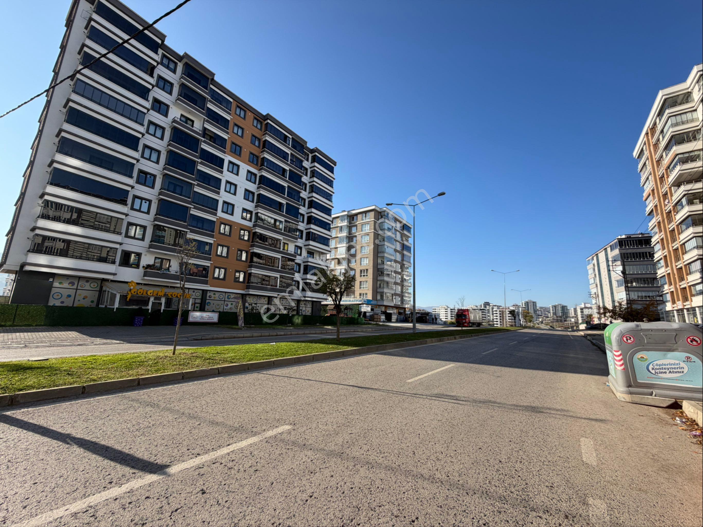 Evim-nur’dan Derebahçe Mh 650m2 Cadde Üzeri Tabela Değeri Yüksek Kiralık Dükkan - Görsel 11