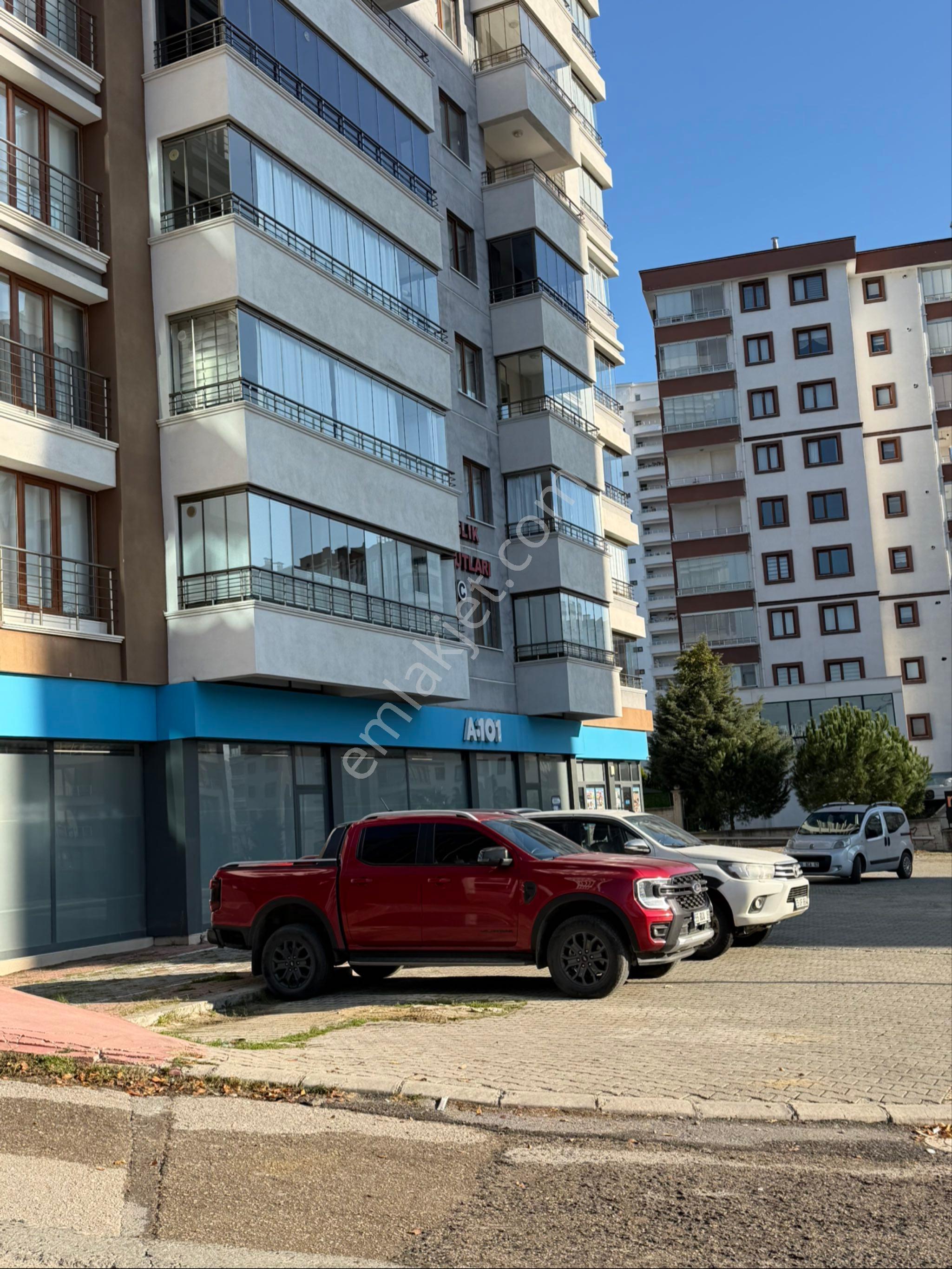 Evim-nur’dan Derebahçe Mh 650m2 Cadde Üzeri Tabela Değeri Yüksek Kiralık Dükkan - Görsel 13