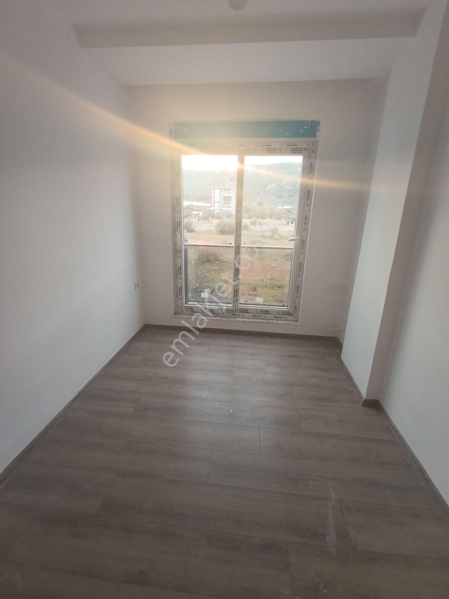 Aydoğmuş 'ta Arakatta , Sıfır , Asansörlü , Huzurlu Fırsat 1+1 Satılık Daireler - Görsel 5