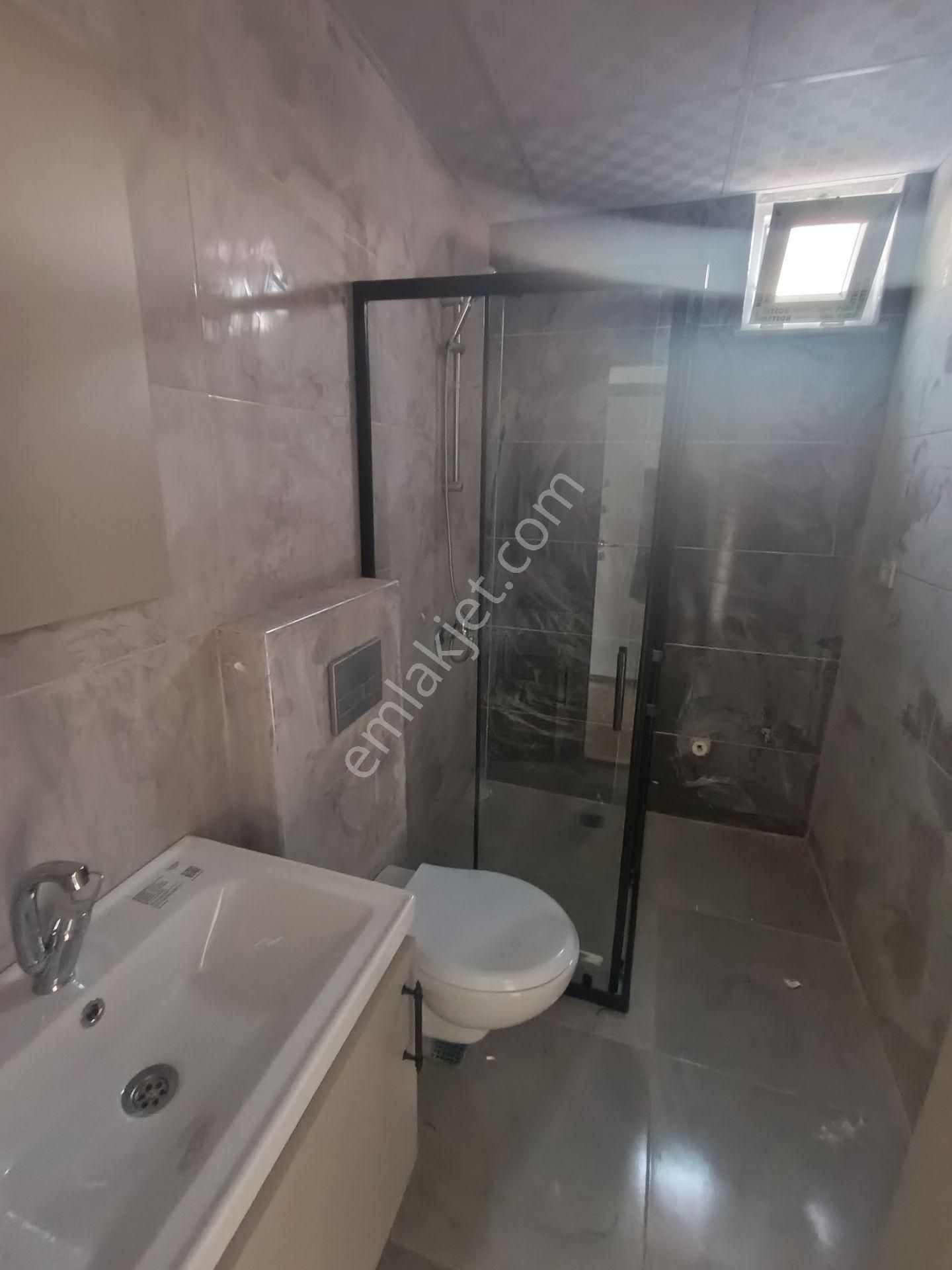 Aydoğmuş 'ta Arakatta , Sıfır , Asansörlü , Huzurlu Fırsat 1+1 Satılık Daireler - Görsel 7