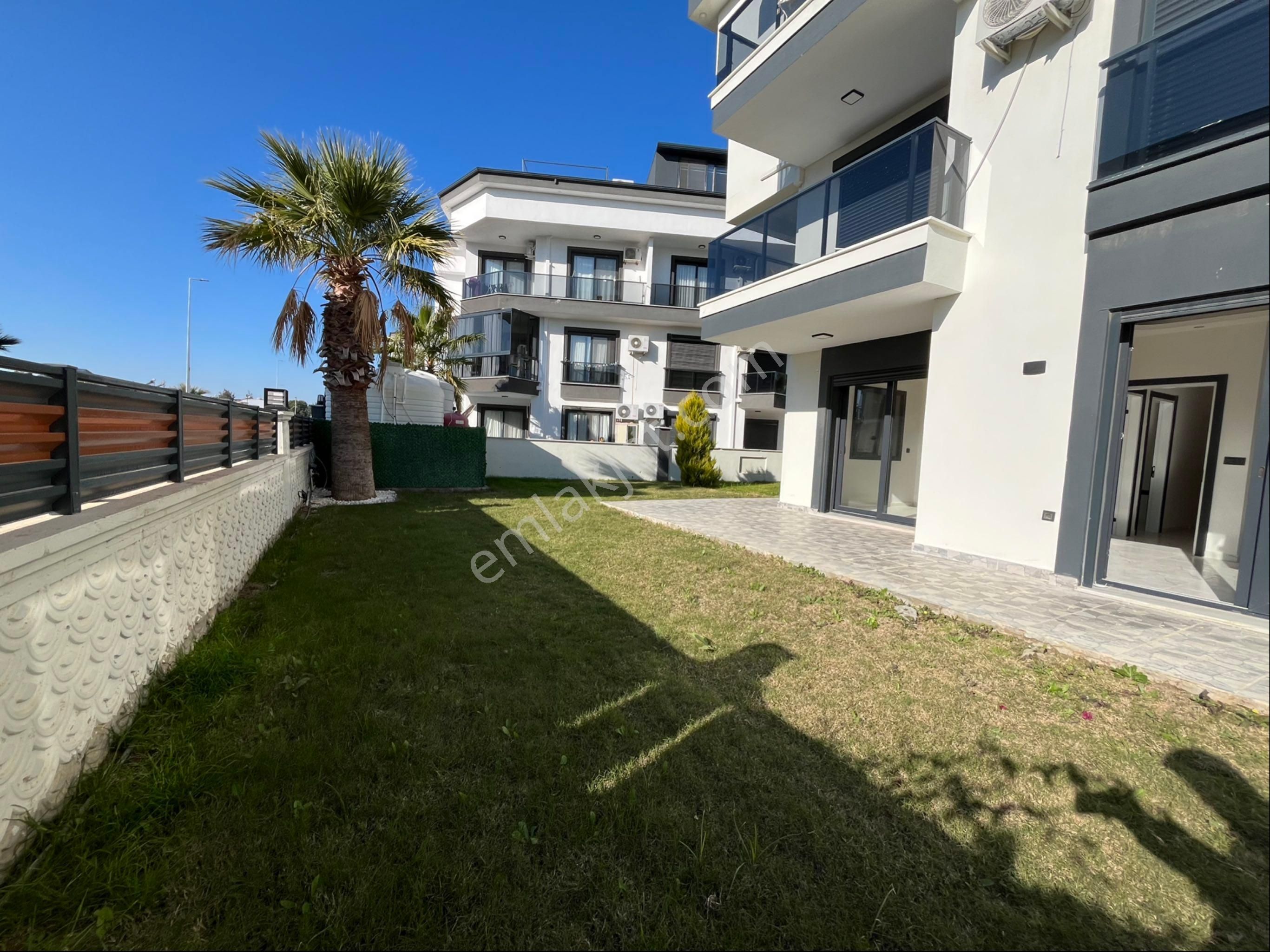 Havuzlu Sitede Satılık Bahçeli Daire - Görsel 3