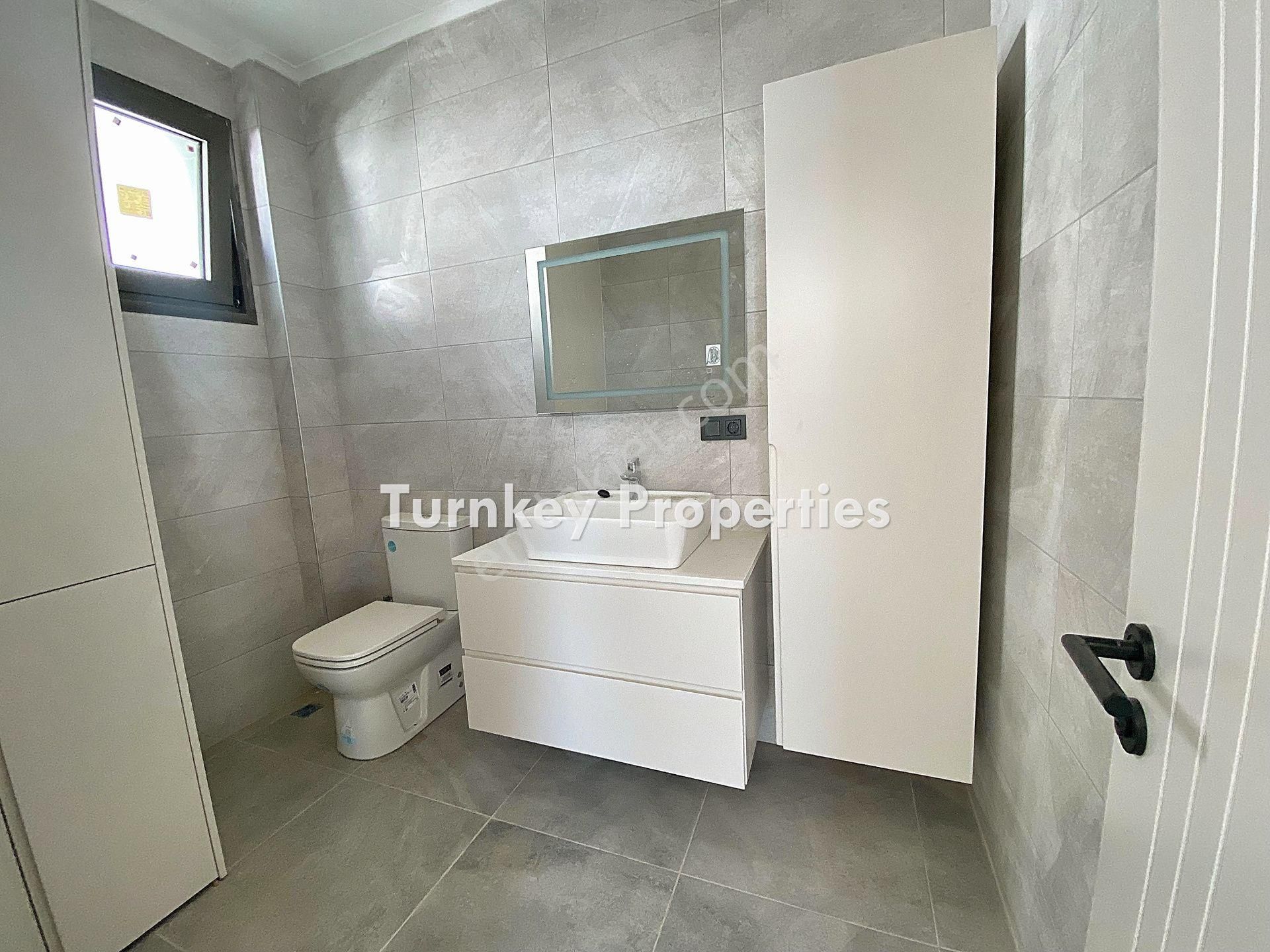 Yalıkavak'ta Satılık Villa | Deniz Manzaralı, Geniş Bahçeli, Özel Havuzlu, - Görsel 12