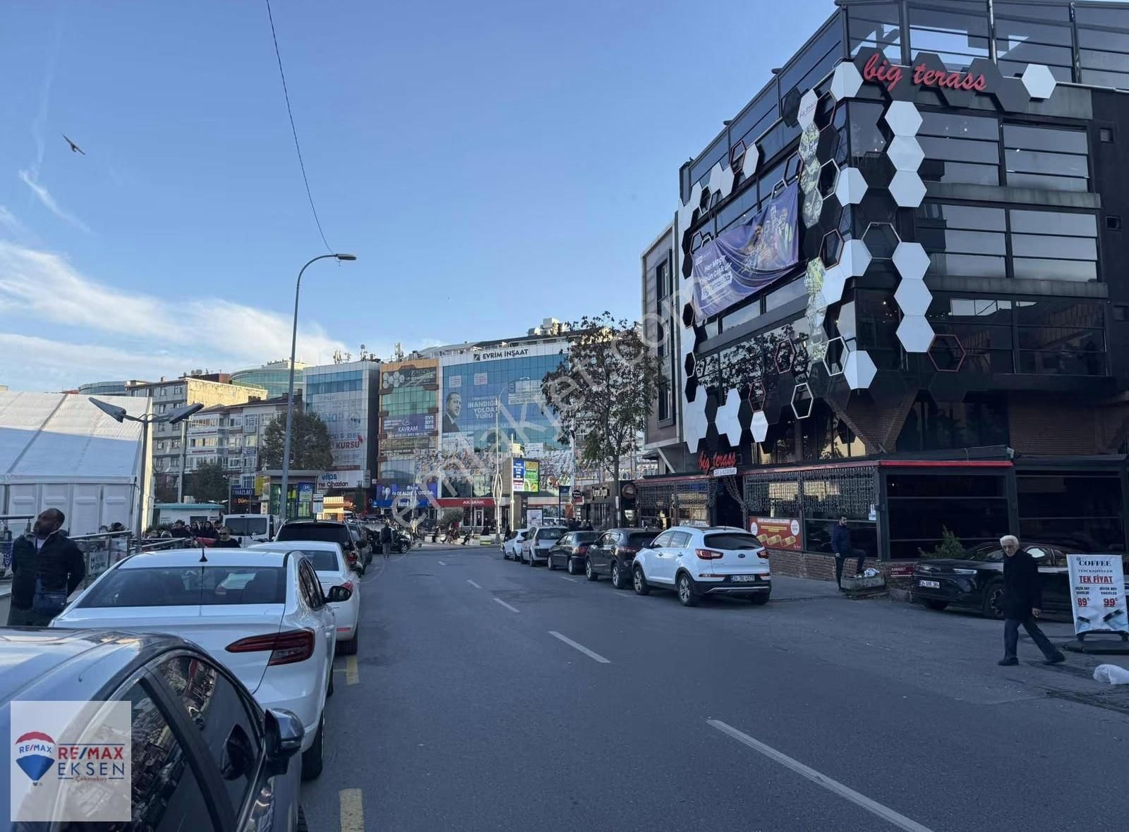 Üsküdar Kısıklı Metro Karşısında Satılık Daire - Görsel 32