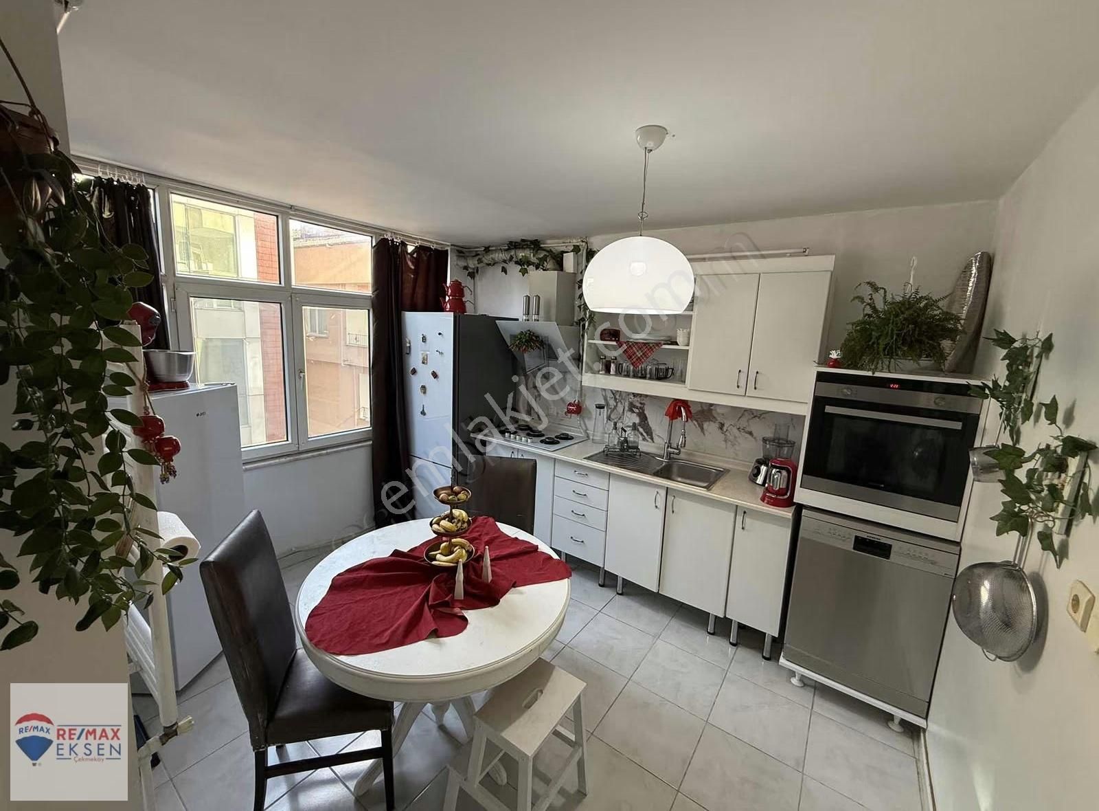 Üsküdar Kısıklı Metro Karşısında Satılık Daire - Görsel 27