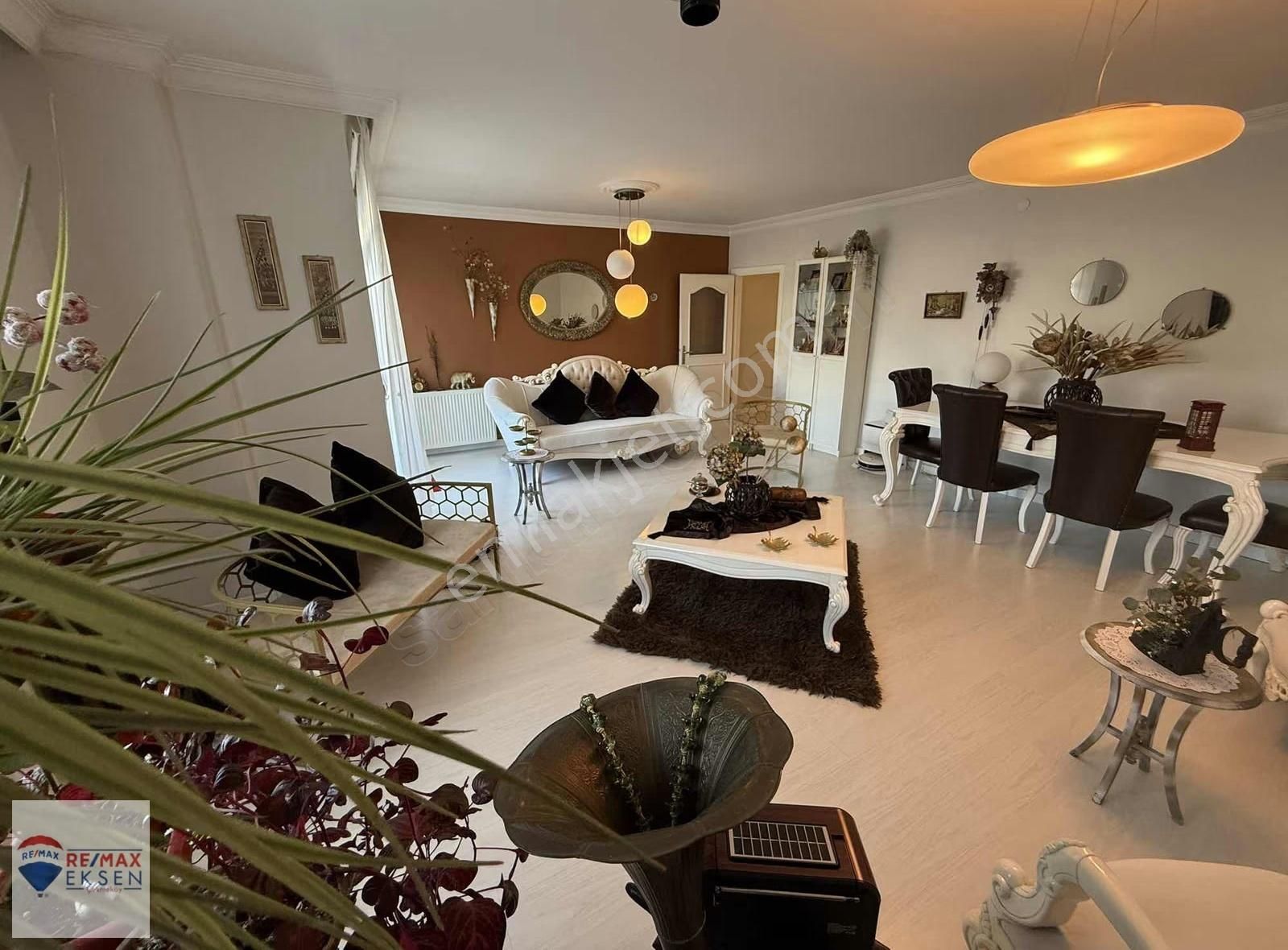 Üsküdar Kısıklı Metro Karşısında Satılık Daire - Görsel 10