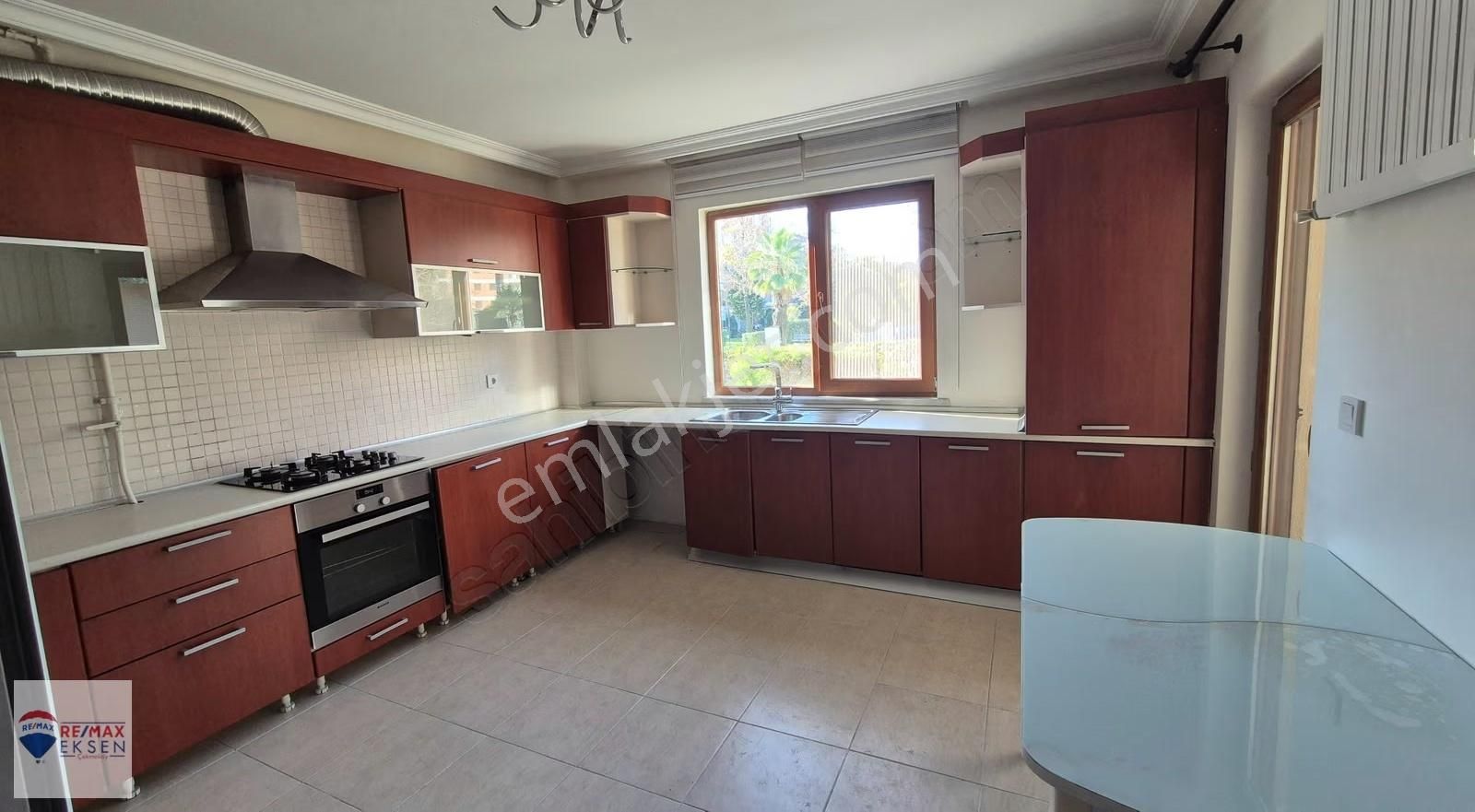 Taşdelen Neveser Konakları Kiralık 3+1 Bahçe Katı - Görsel 4