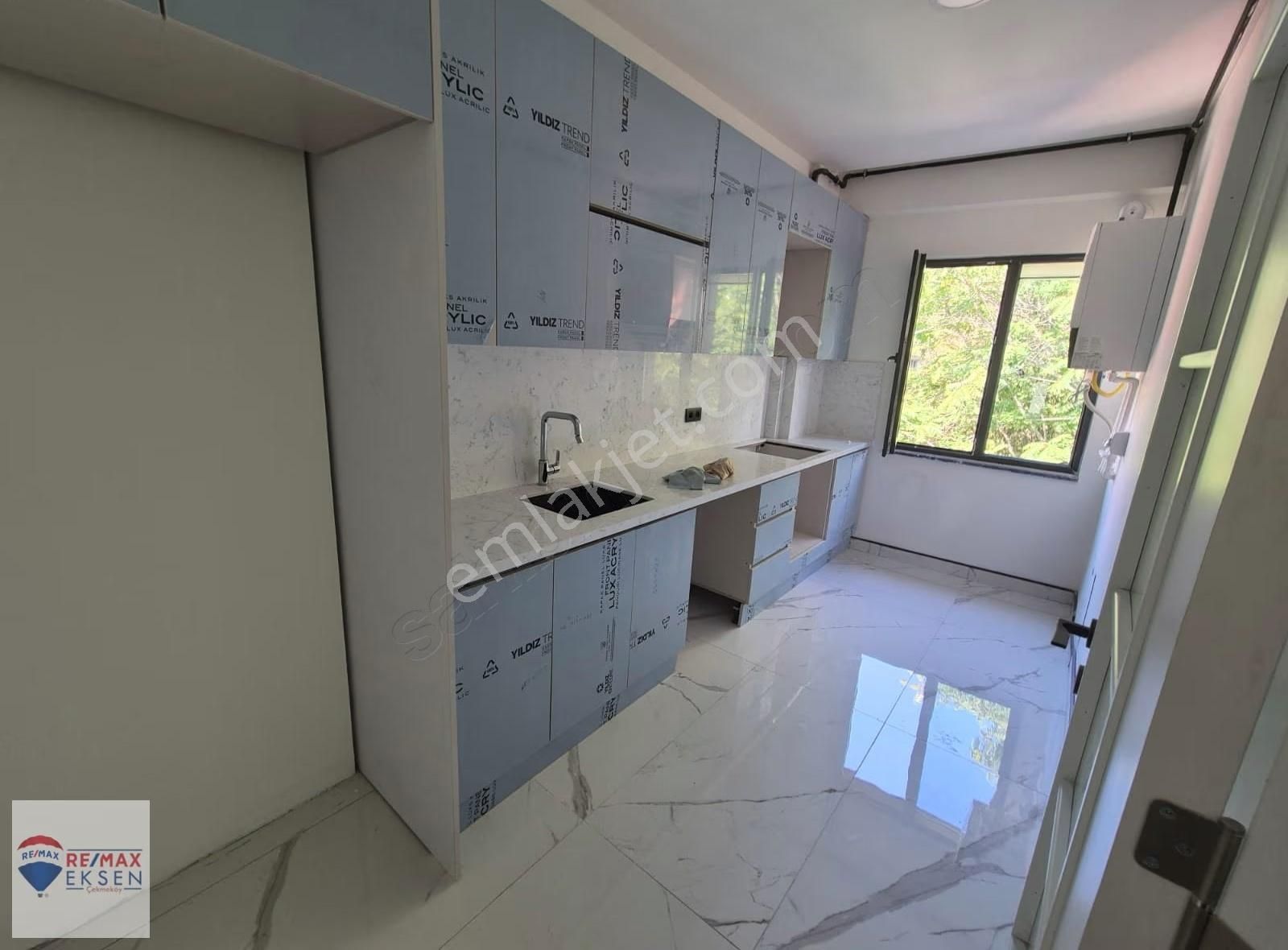 Beşiktaş'ta Boğaz Manzaralı Satılık 3+1 Çatı Dubleksi - Görsel 15