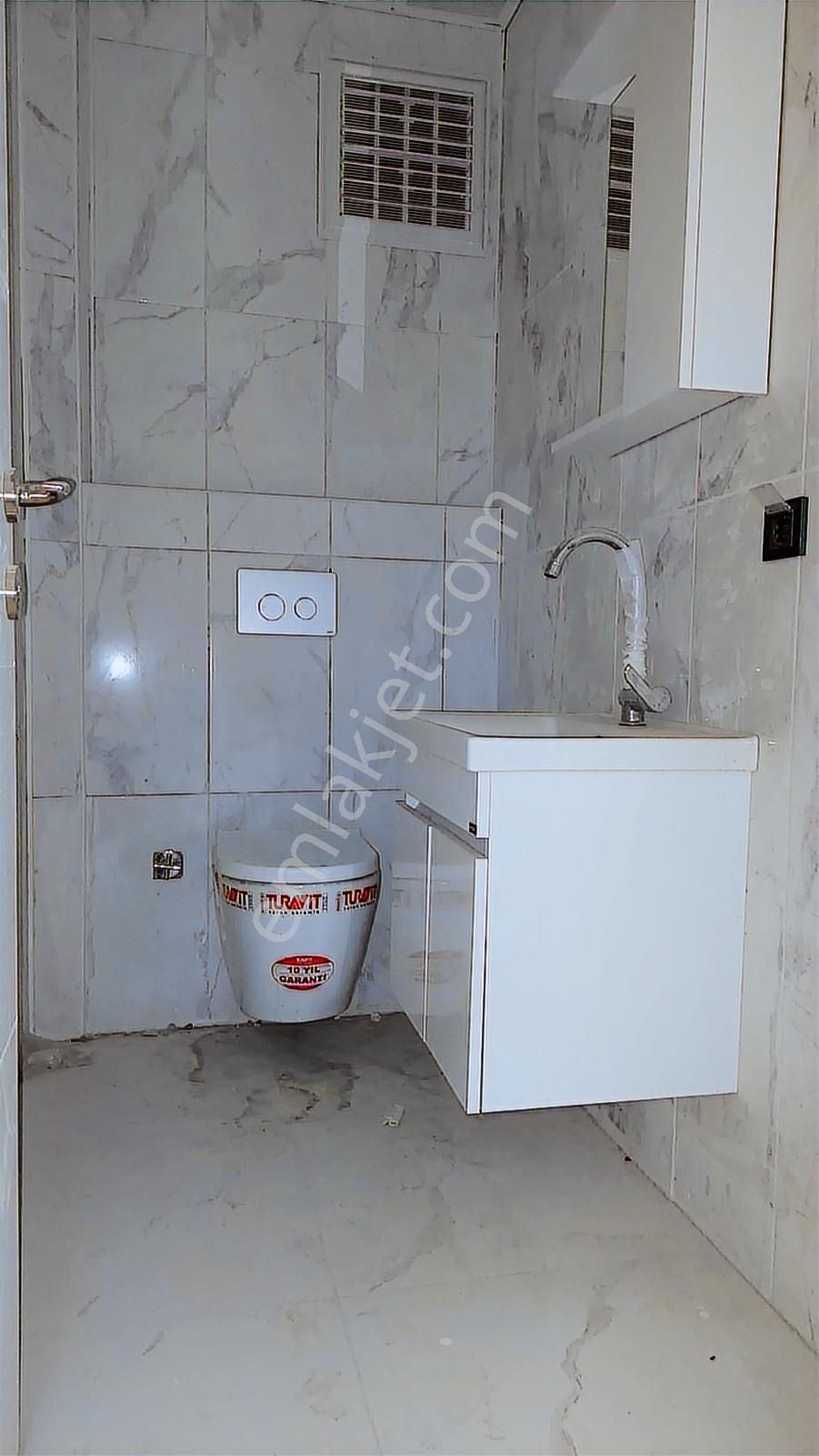 Turkuazdan Eski Sanayi İş Merkezi Cadde Cepheli Lüks Kiralıkofis - Görsel 31