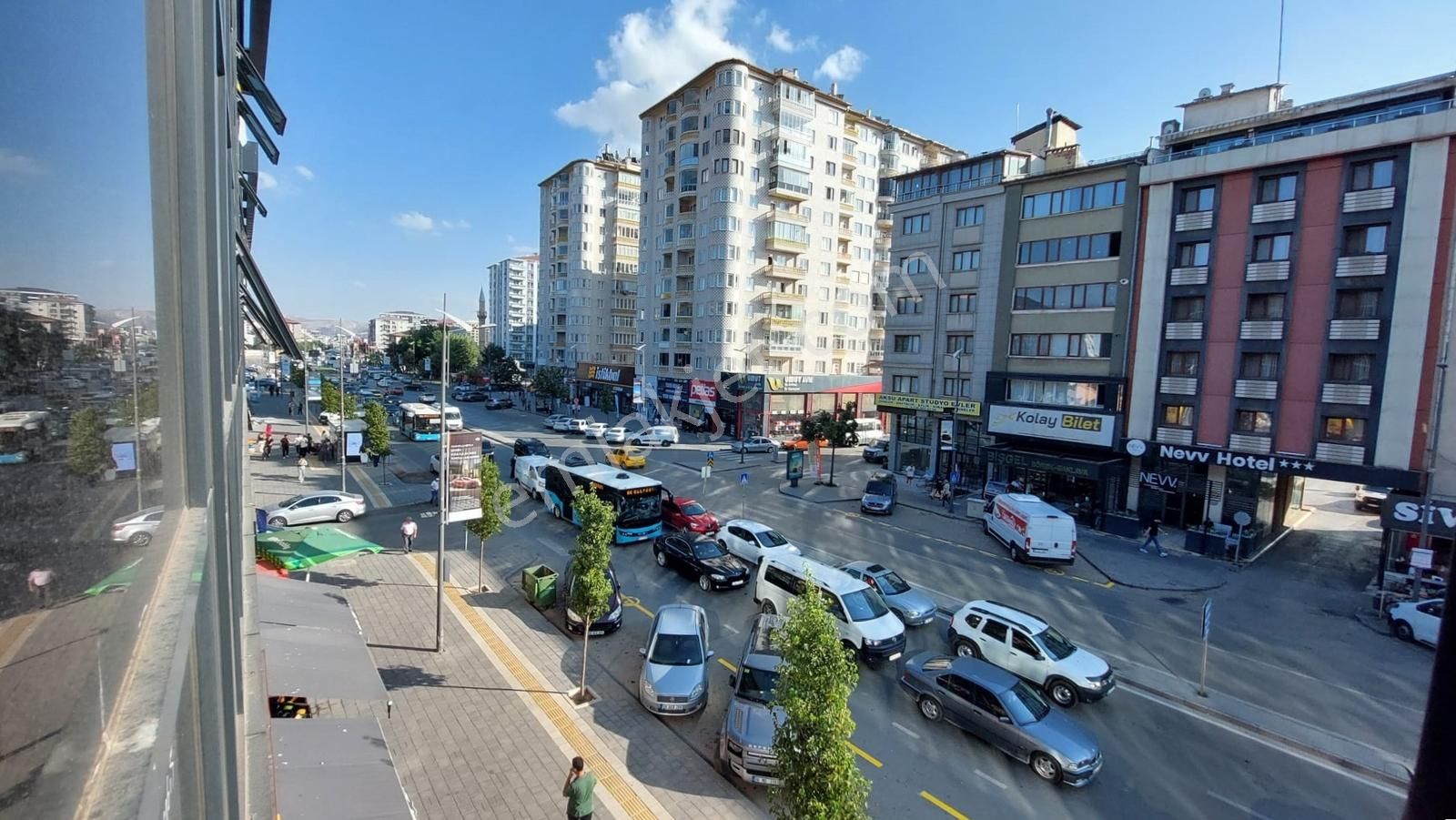 Turkuazdan Eski Sanayi İş Merkezi Cadde Cepheli Lüks Kiralıkofis - Görsel 12