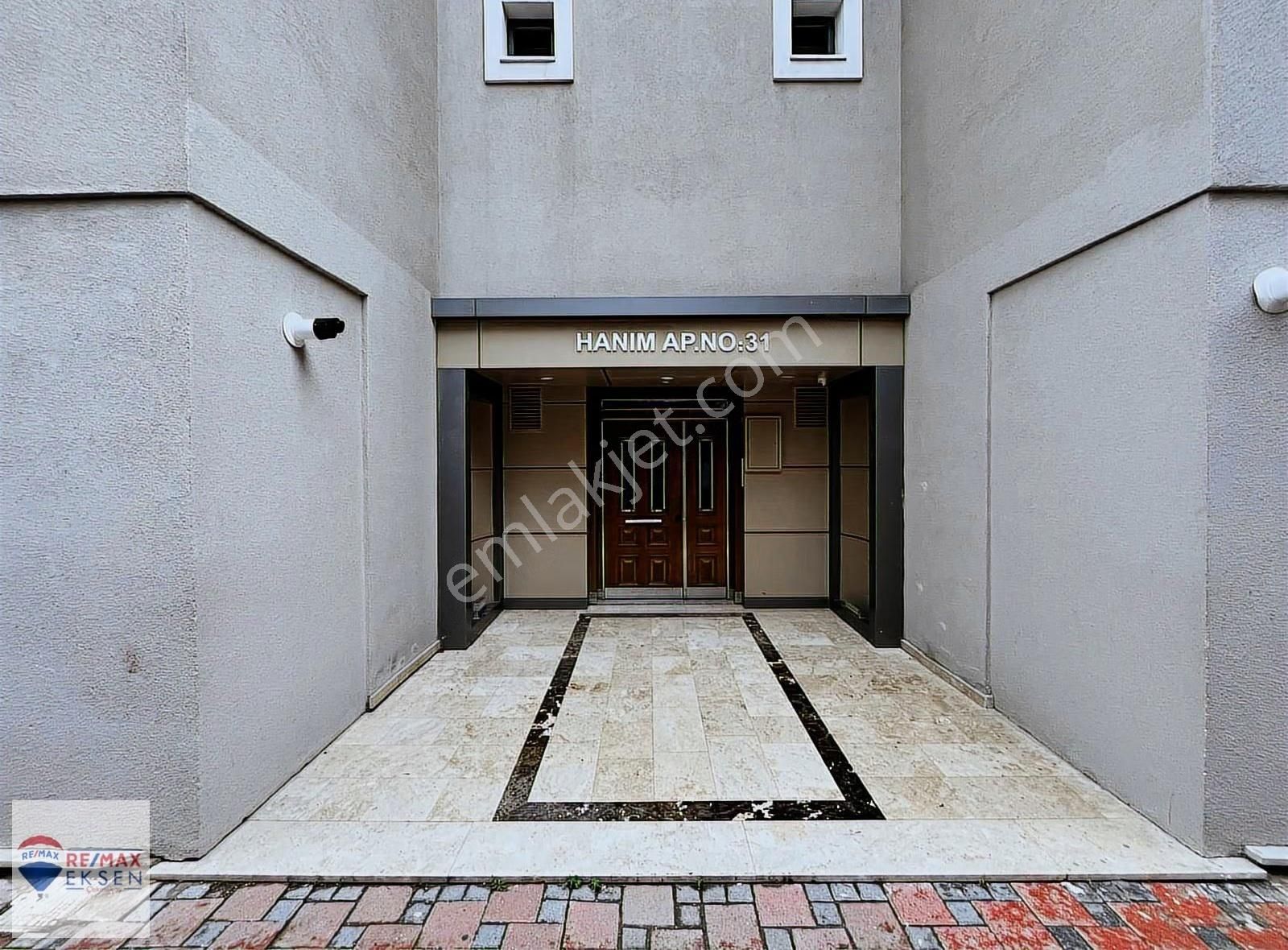 Çekmeköy Aydınlar Mahallesi 5+1 Geniş Odalı Ve Teraslı Satılık - Görsel 12