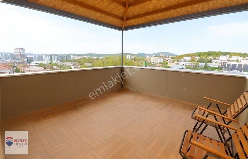 Çekmeköy Aydınlar Mahallesi 5+1 Geniş Odalı Ve Teraslı Satılık - Görsel 17