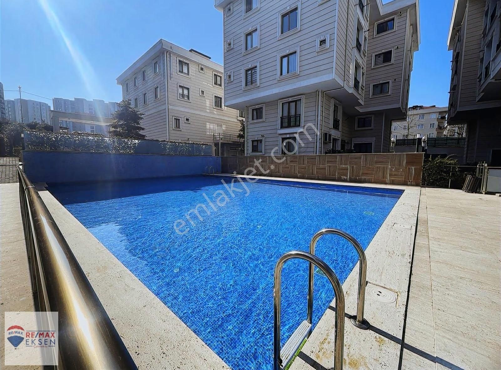 Sancaktepe Kasr-ı İstanbul Sit De Kiralık 5+1 Çatı Dubleks Daire - Görsel 21