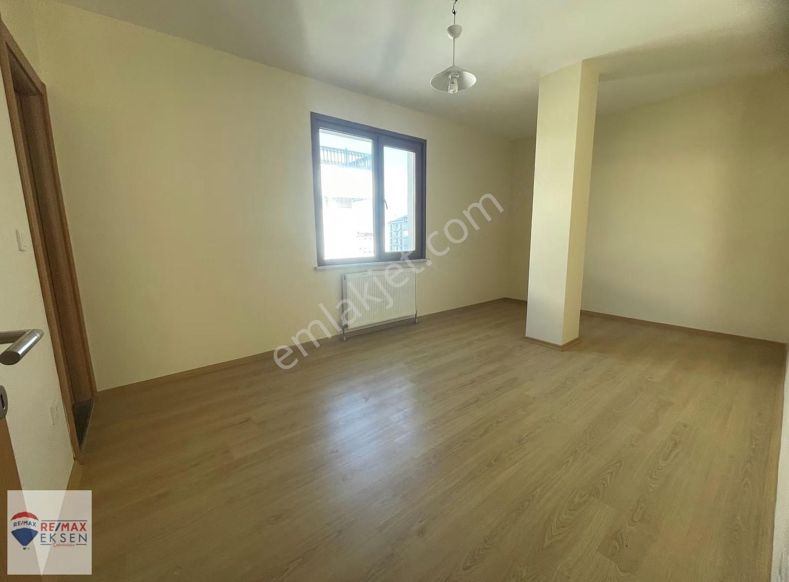 Sancaktepe Kasr-ı İstanbul Sit De Kiralık 5+1 Çatı Dubleks Daire - Görsel 9