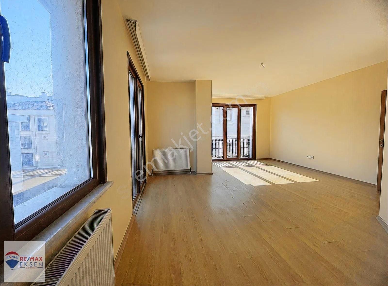 Sancaktepe Kasr-ı İstanbul Sit De Kiralık 5+1 Çatı Dubleks Daire - Görsel 11