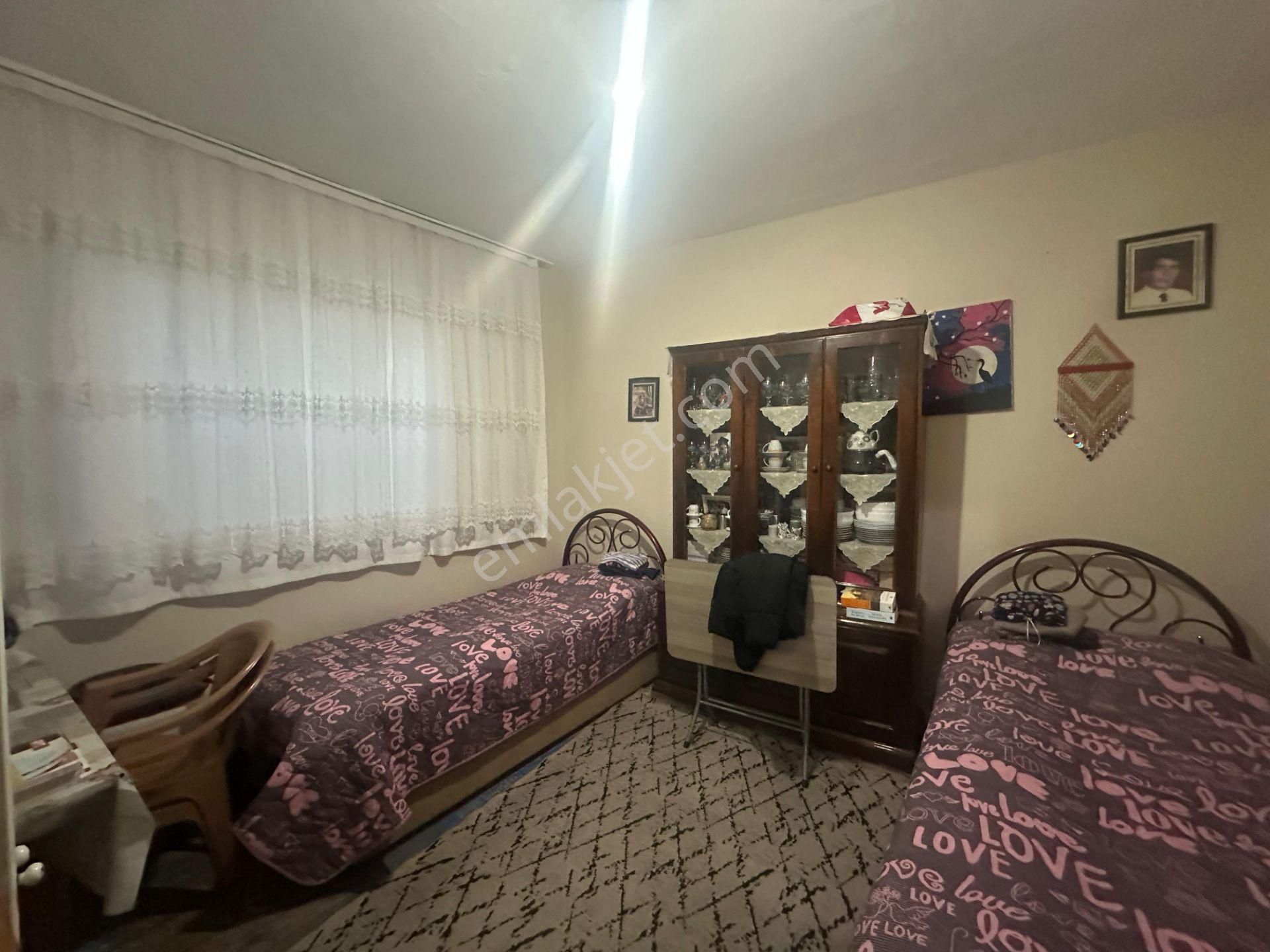 İbni Sina Tıp Merkezi Karşısı 2 Katlı Satılık Bina - Görsel 5