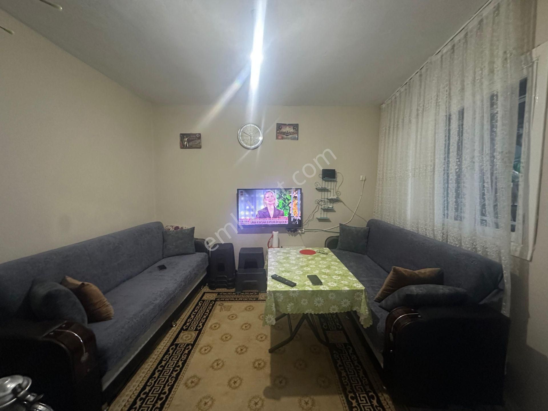 İbni Sina Tıp Merkezi Karşısı 2 Katlı Satılık Bina