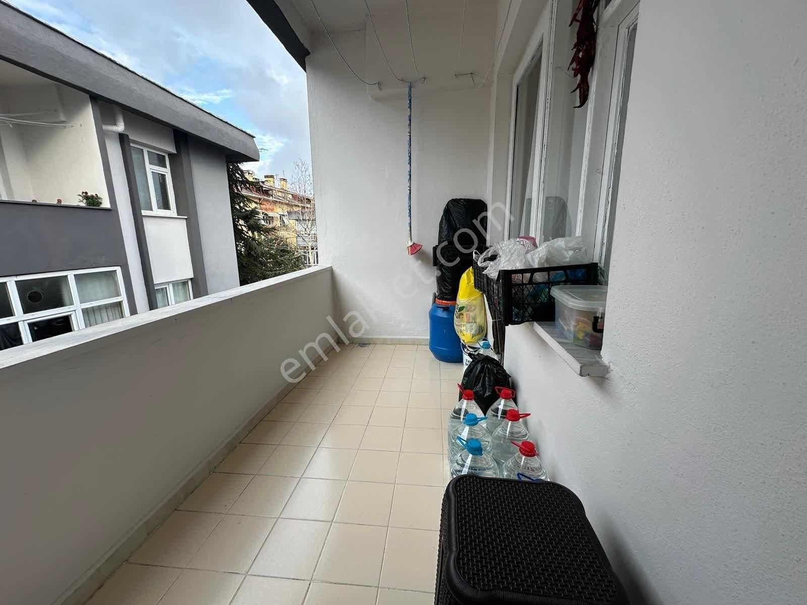 Can Emlaktan Site İçi Güvenlikli Otoparklı... - Görsel 4