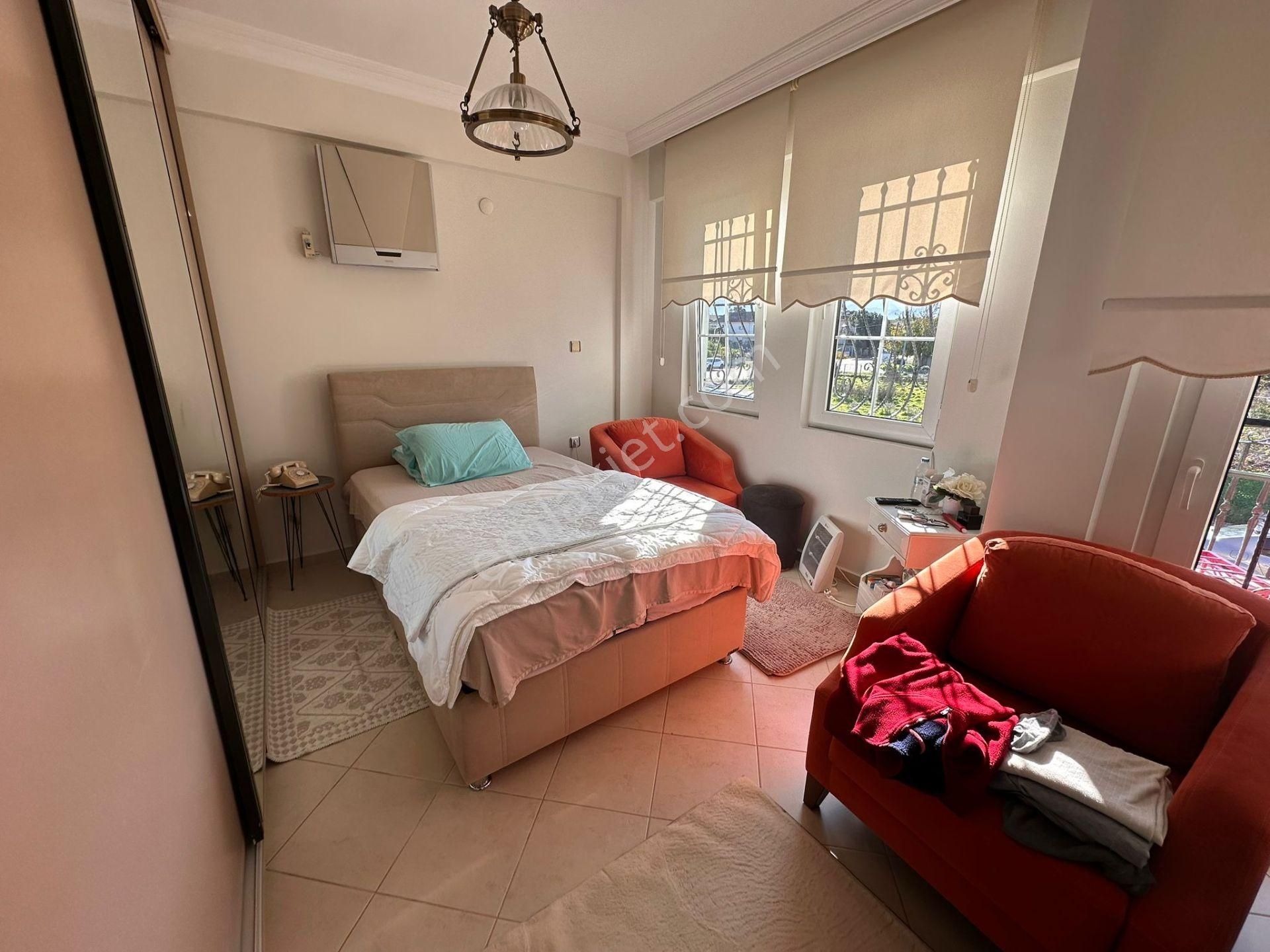 Stop’tan Site İçerisinde 3+1 Tripleks Villa - Görsel 4