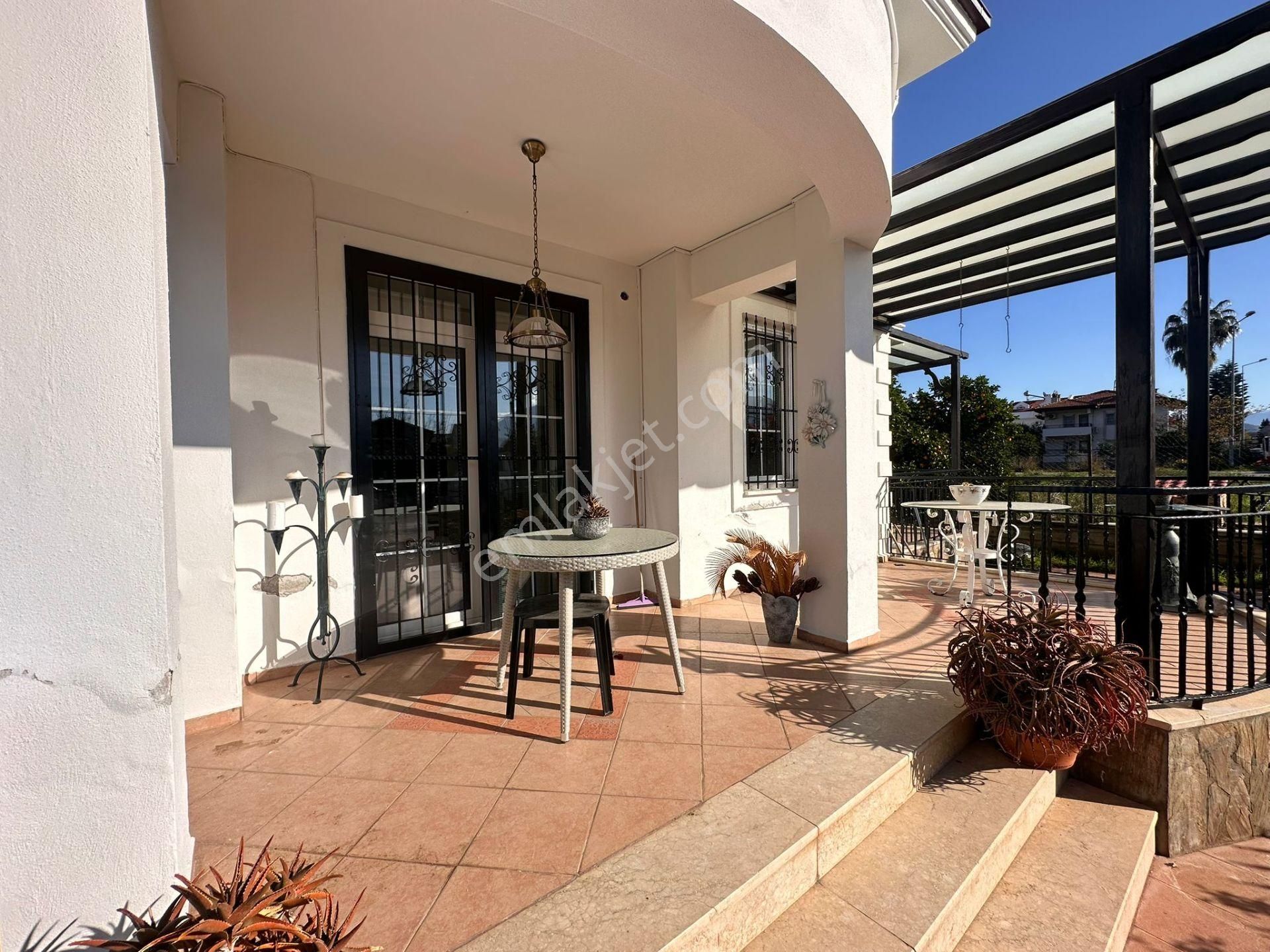 Stop’tan Site İçerisinde 3+1 Tripleks Villa - Görsel 26