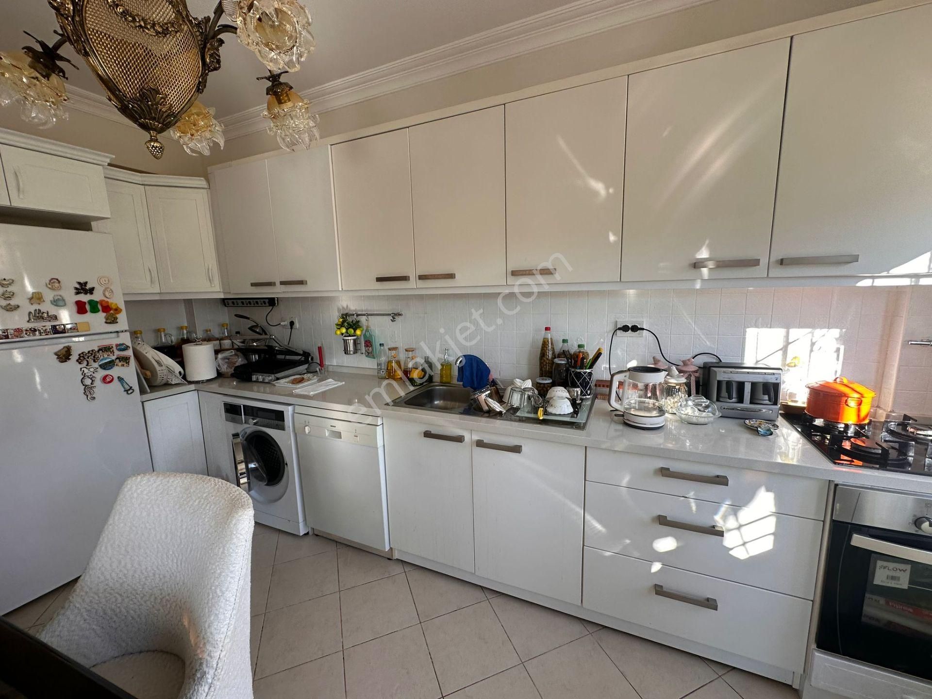 Stop’tan Site İçerisinde 3+1 Tripleks Villa - Görsel 17