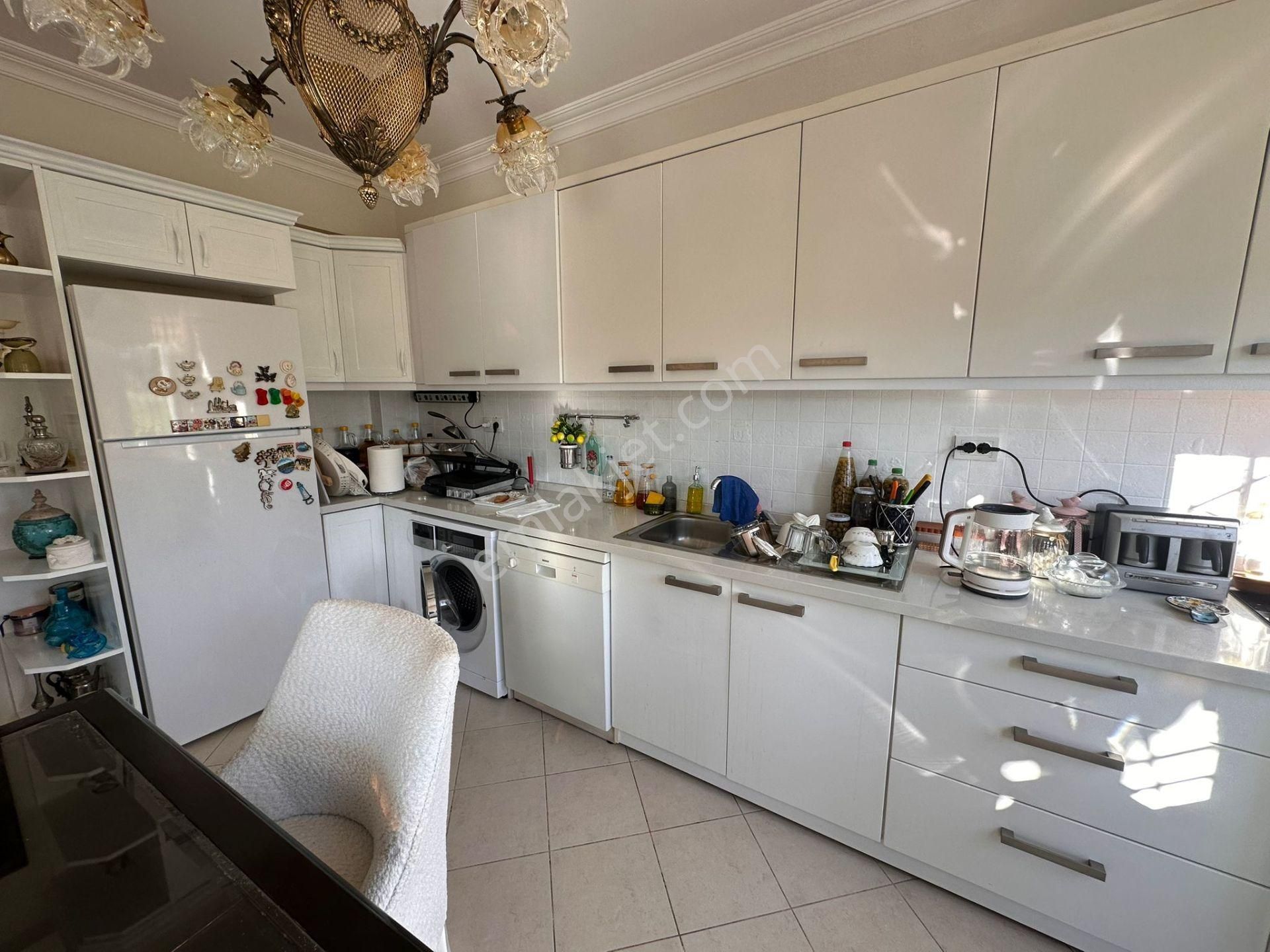 Stop’tan Site İçerisinde 3+1 Tripleks Villa - Görsel 20