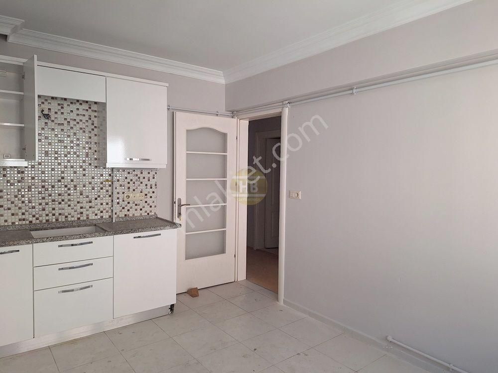 Hb'den 3+1 Kiralık Daire, Oturuma Hazır, Temiz, Çift Cepheli, Merkezi Konumda - Görsel 16