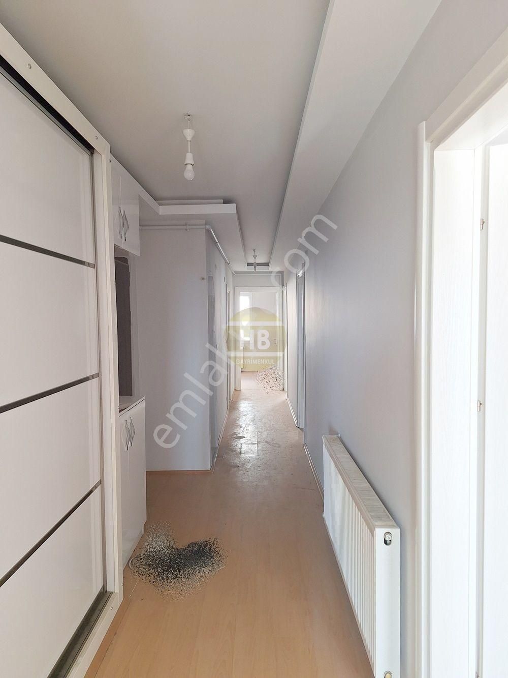 Hb'den 3+1 Kiralık Daire, Oturuma Hazır, Temiz, Çift Cepheli, Merkezi Konumda - Görsel 14