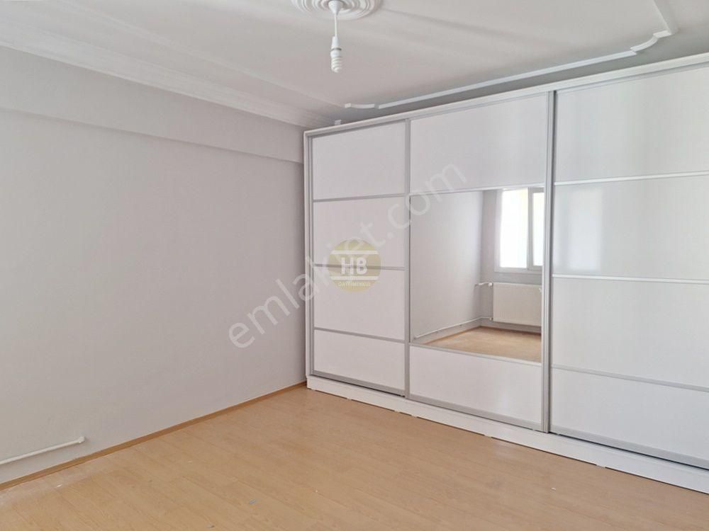 Hb'den 3+1 Kiralık Daire, Oturuma Hazır, Temiz, Çift Cepheli, Merkezi Konumda - Görsel 29
