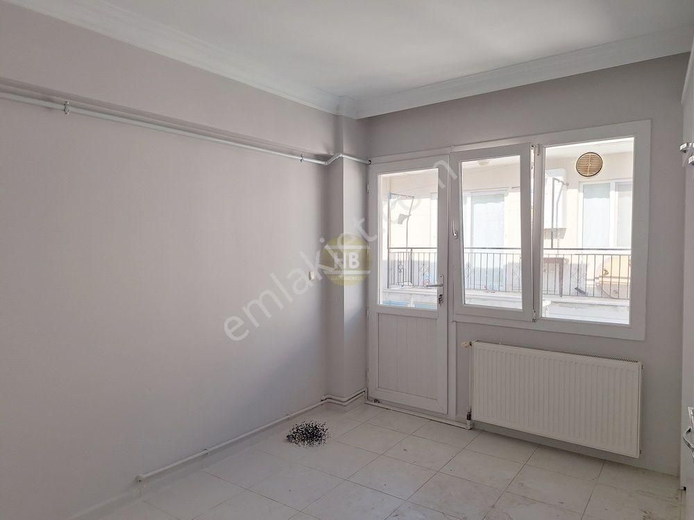 Hb'den 3+1 Kiralık Daire, Oturuma Hazır, Temiz, Çift Cepheli, Merkezi Konumda - Görsel 18