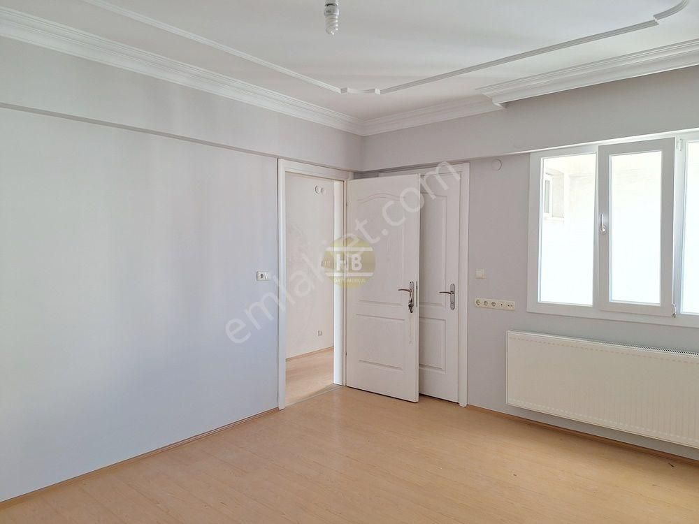 Hb'den 3+1 Kiralık Daire, Oturuma Hazır, Temiz, Çift Cepheli, Merkezi Konumda - Görsel 30