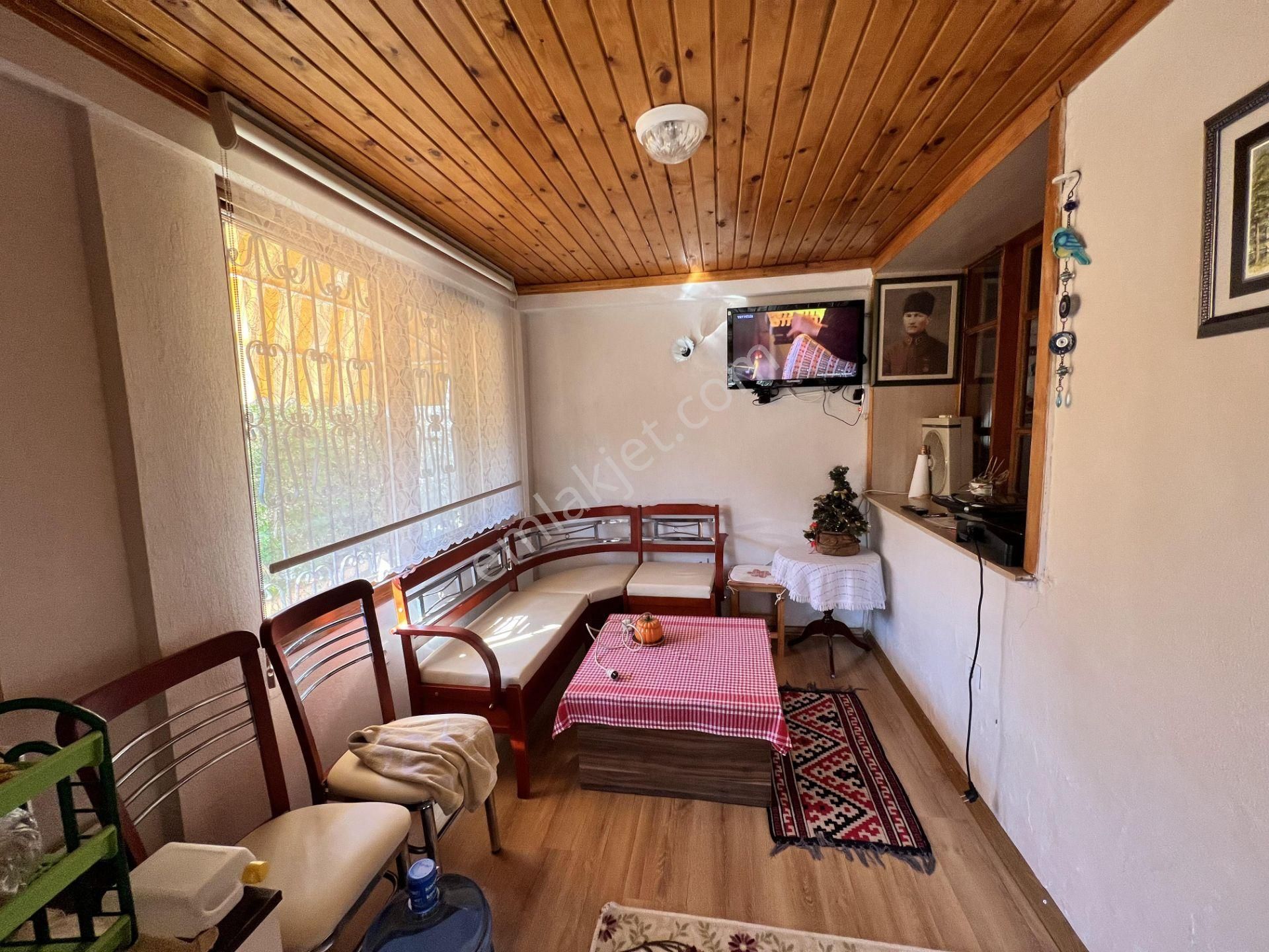 Balıkesir Ayvalık Camlık Ta Satılık 2 Adet Mustakil Ev.denize Sıfır - Görsel 10