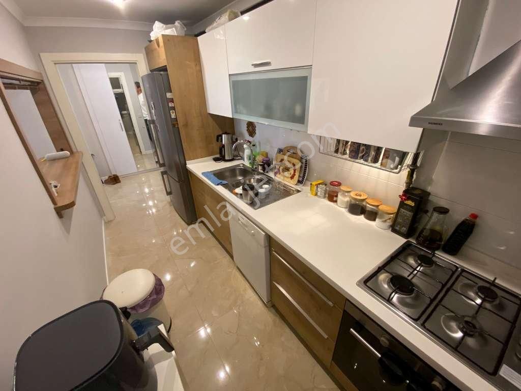 Büyükturyolun'da Nezih Lokasyon'da Ara Kat 2+1 Daire - Görsel 5