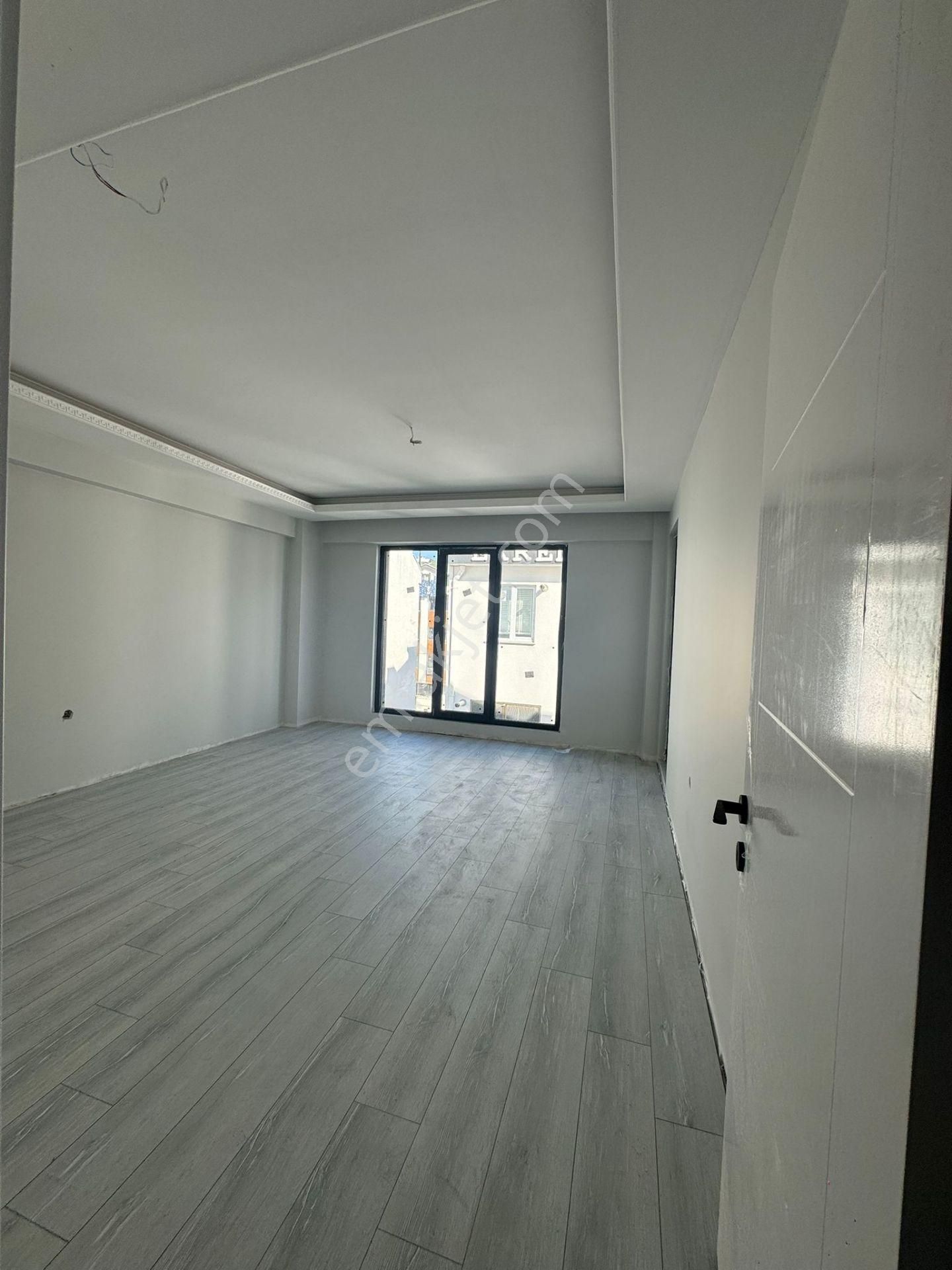 Bandırma Mavi Emlaktan 600 Evler Mahallesinde 4+1 Dublex Satılık Daire... - Görsel 2