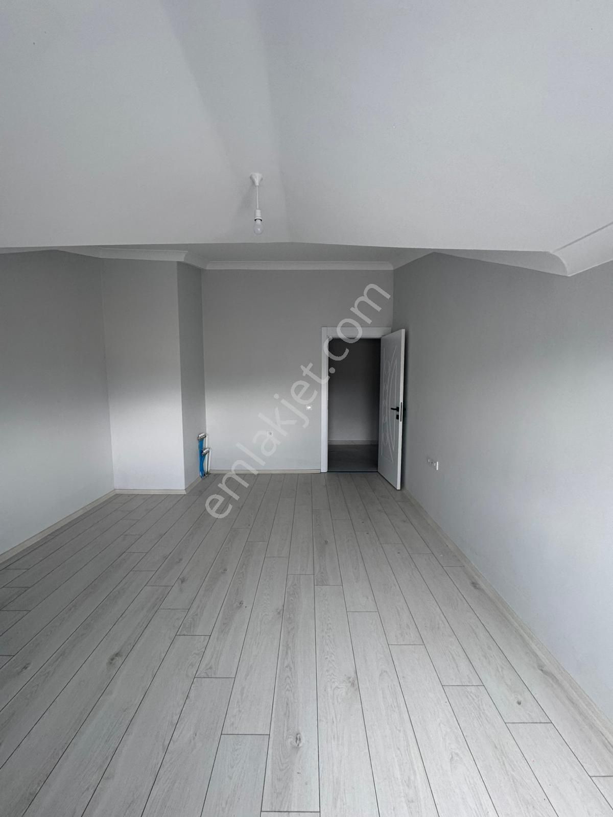 Bandırma Mavi Emlaktan 600 Evler Mahallesinde Dublex 3+1 Satılık Daire - Görsel 12