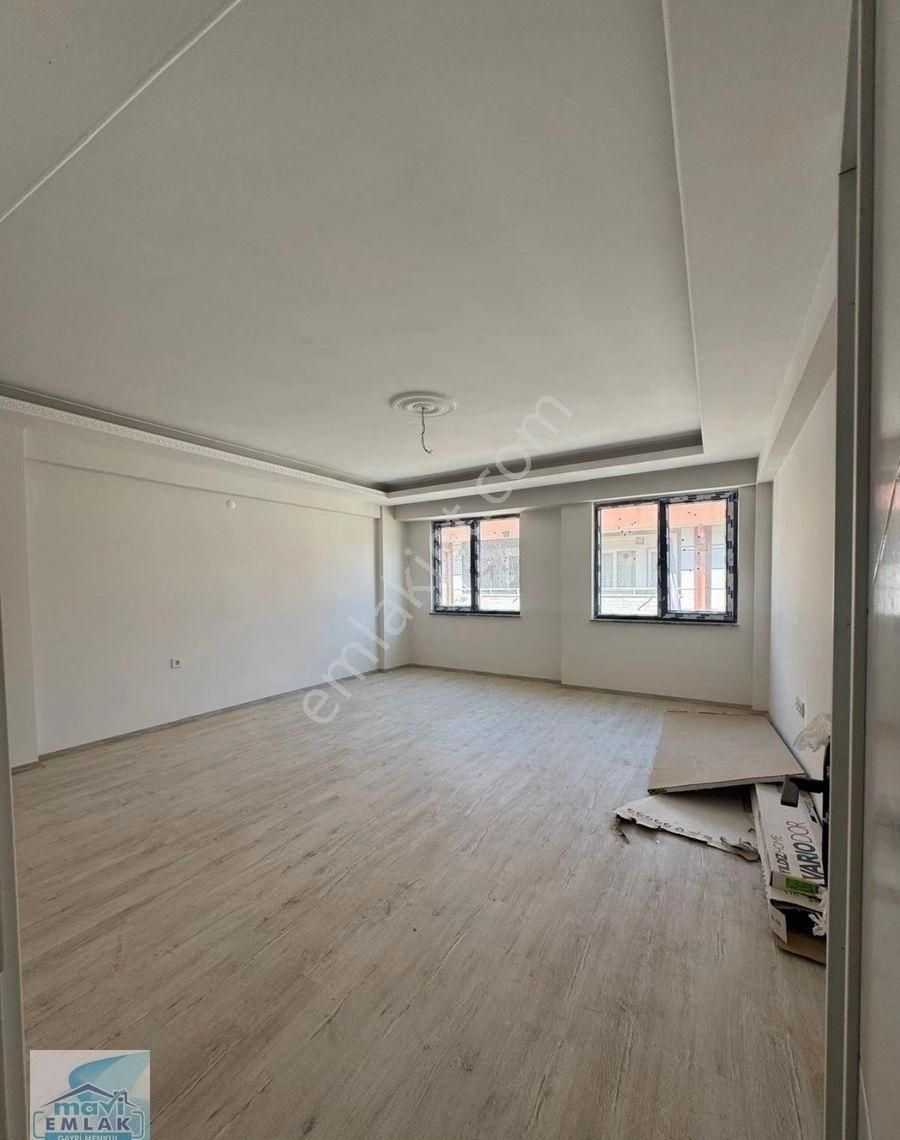 Bandırma Mavi Emlaktan 17 Eylül Mahallesinde 4+1 Dublex Satılık Daire...