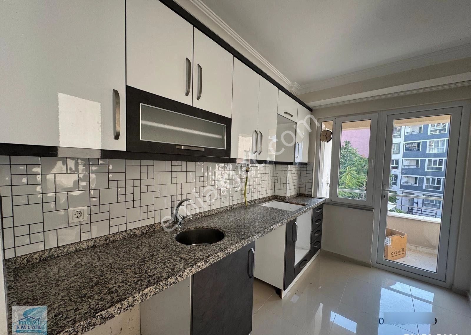 Bandırma Mavi Emlaktan Paşamescit Mahallesinde 1+1 Ayrı Mutfak Kiralık Daire...