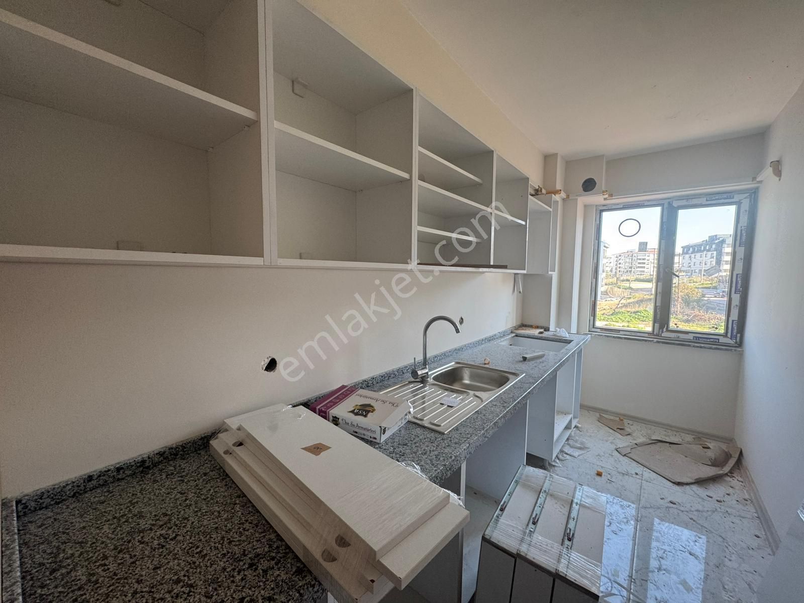 Bandırma Mavi Emlaktan Yeni Mahallede 2+0 Satılık Daire - Görsel 24