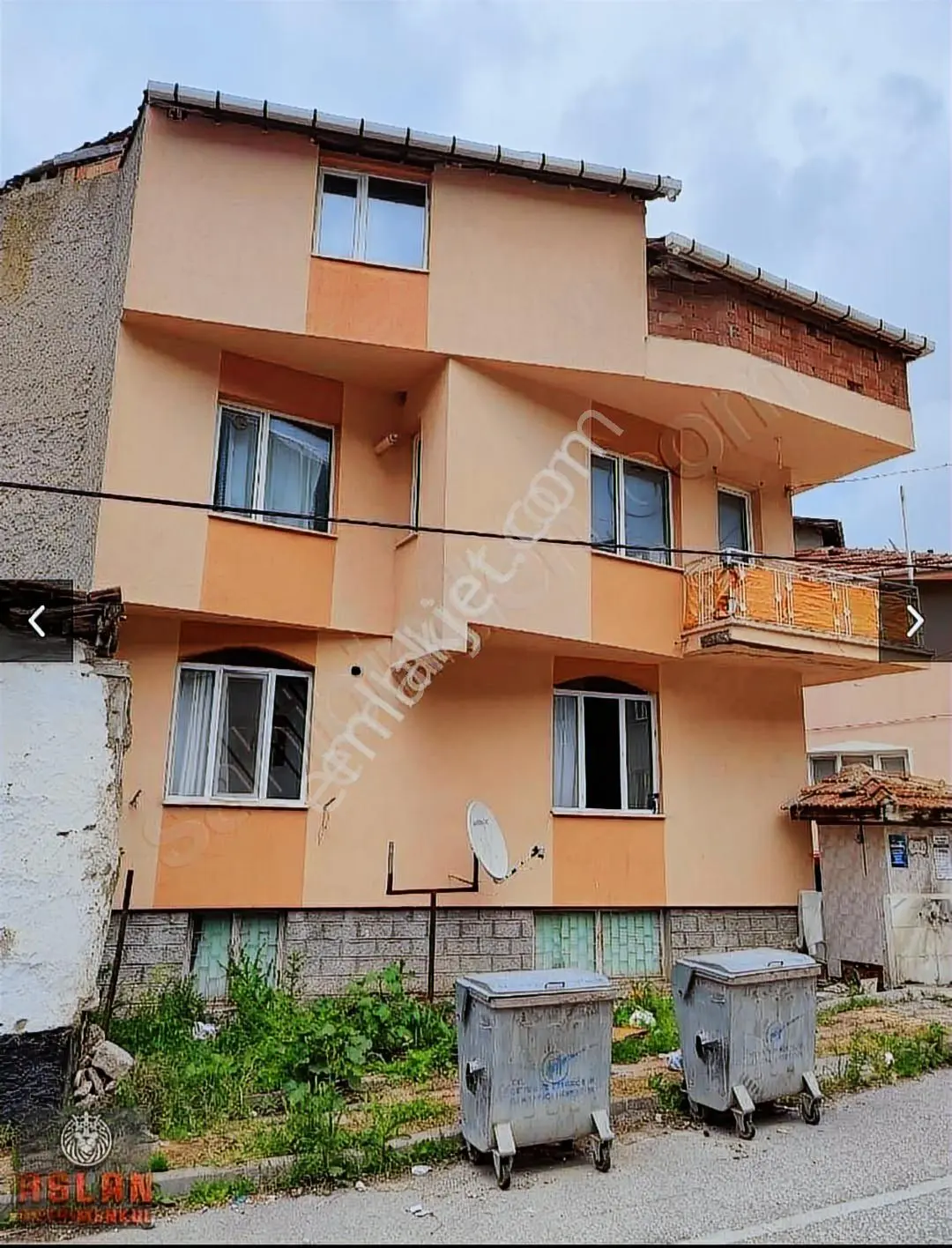 İnönü 'de Satılık Müstakil Bina